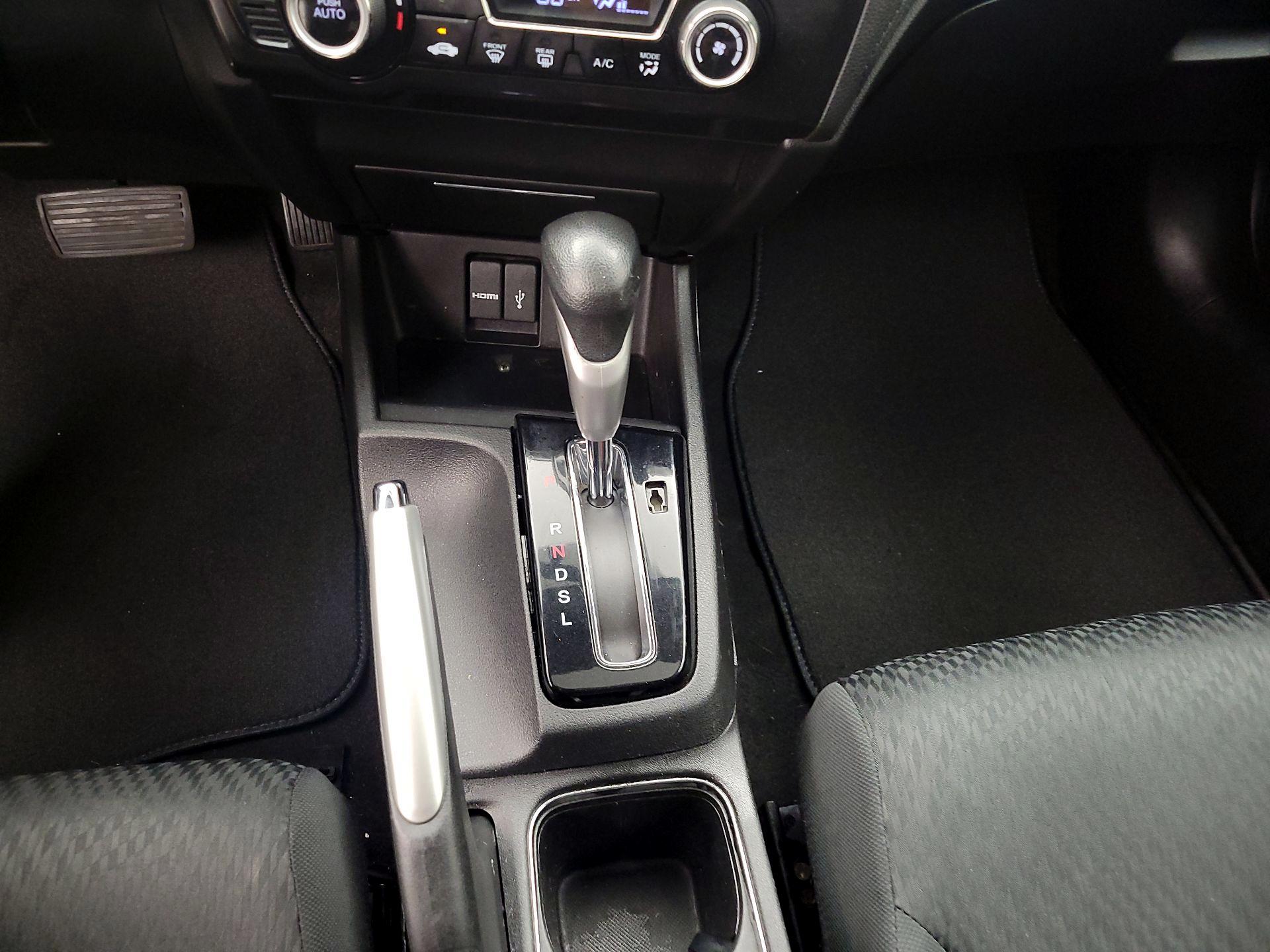 Thumbnail: 2015 Honda Civic - 17