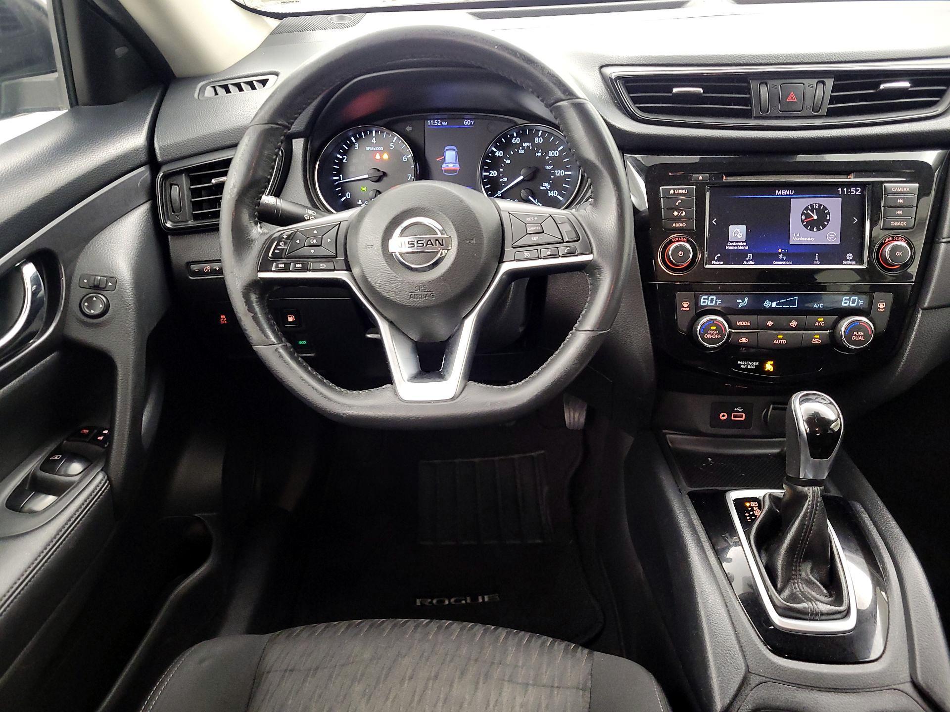 Thumbnail: 2019 Nissan Rogue - 10