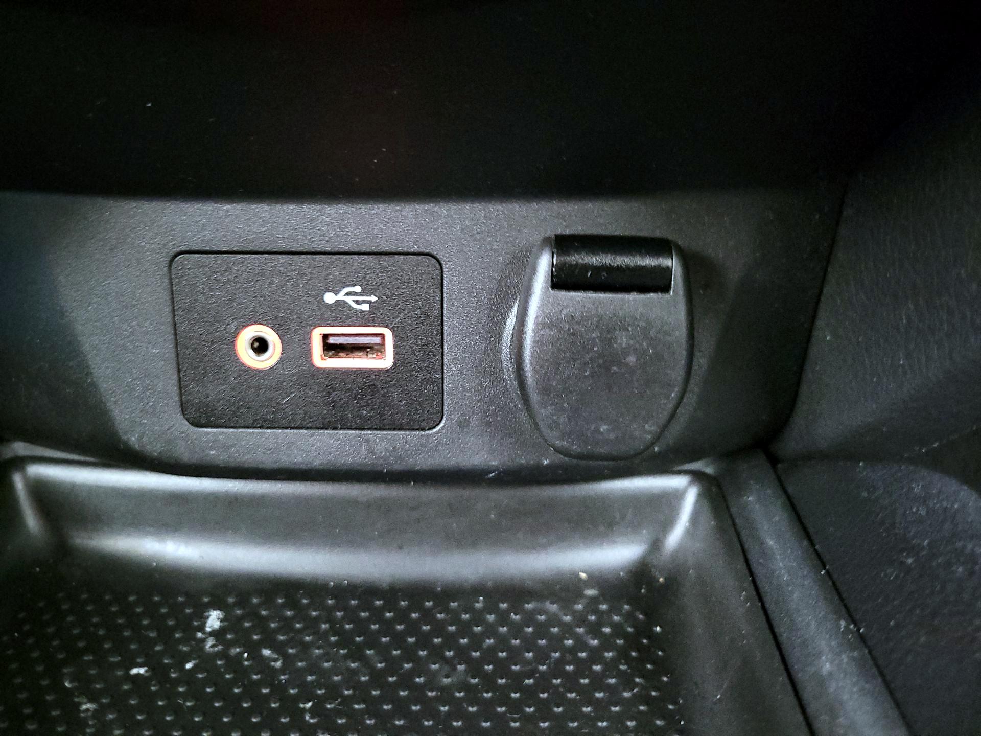 Thumbnail: 2019 Nissan Rogue - 18