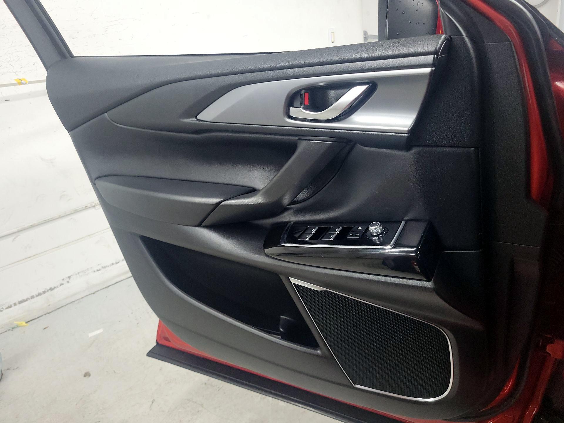 Thumbnail: 2022 Mazda CX-9 - 12