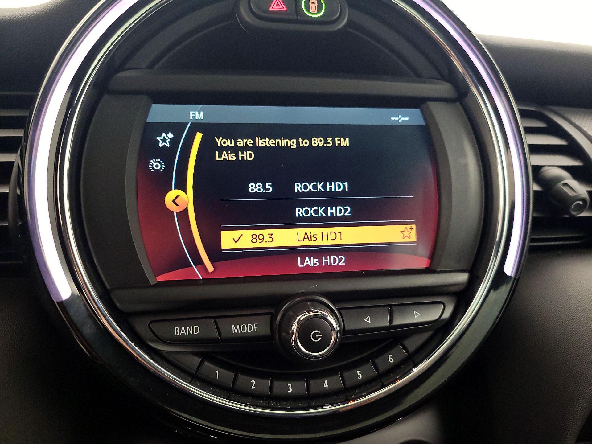 Thumbnail: 2021 MINI Cooper Hardtop - 15