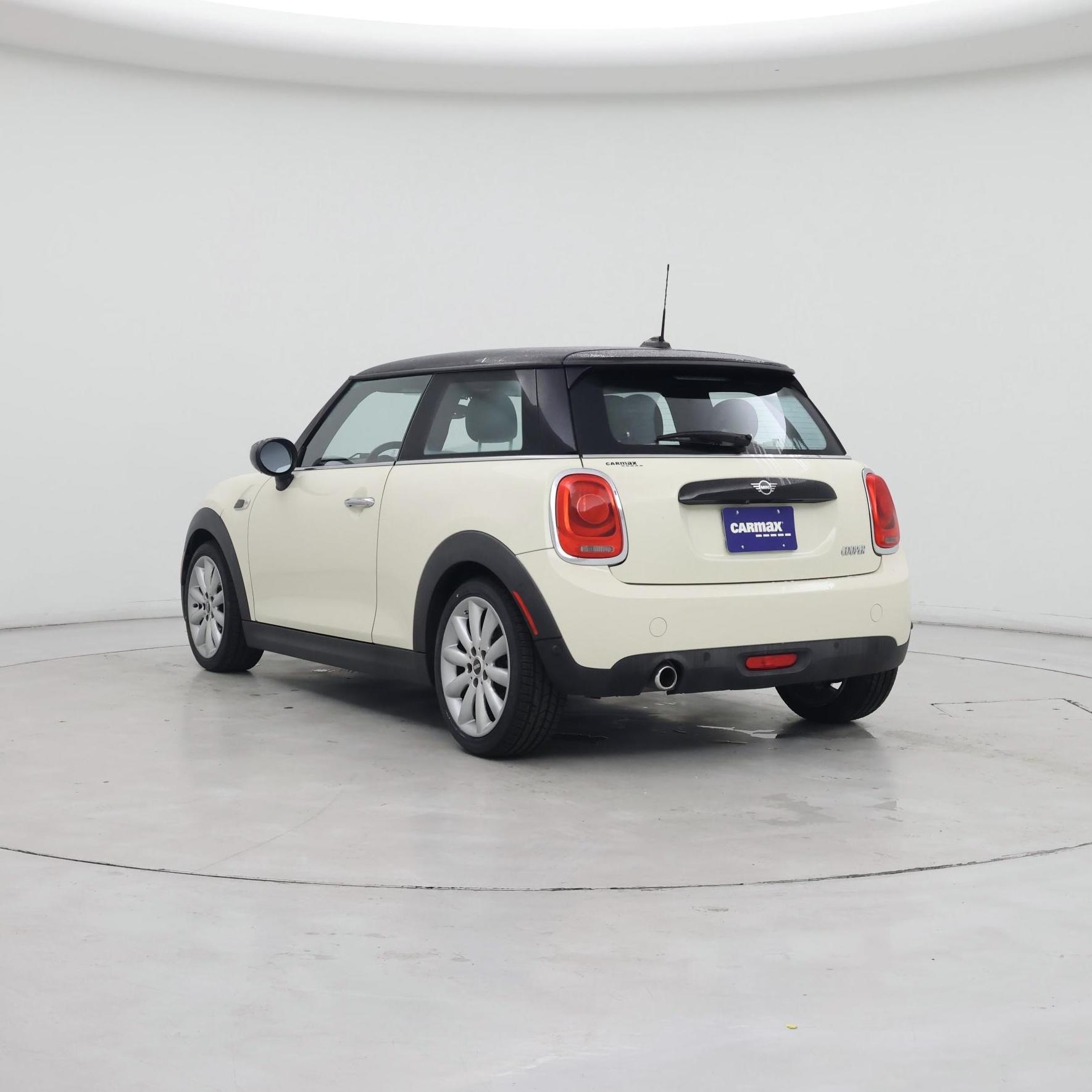 Thumbnail: 2021 MINI Cooper Hardtop - 2