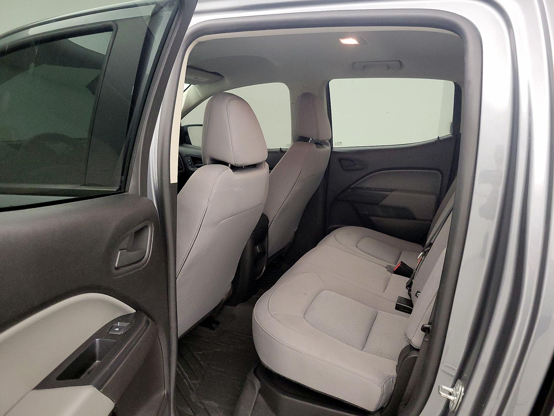 Thumbnail: 2021 Chevrolet Colorado - 19