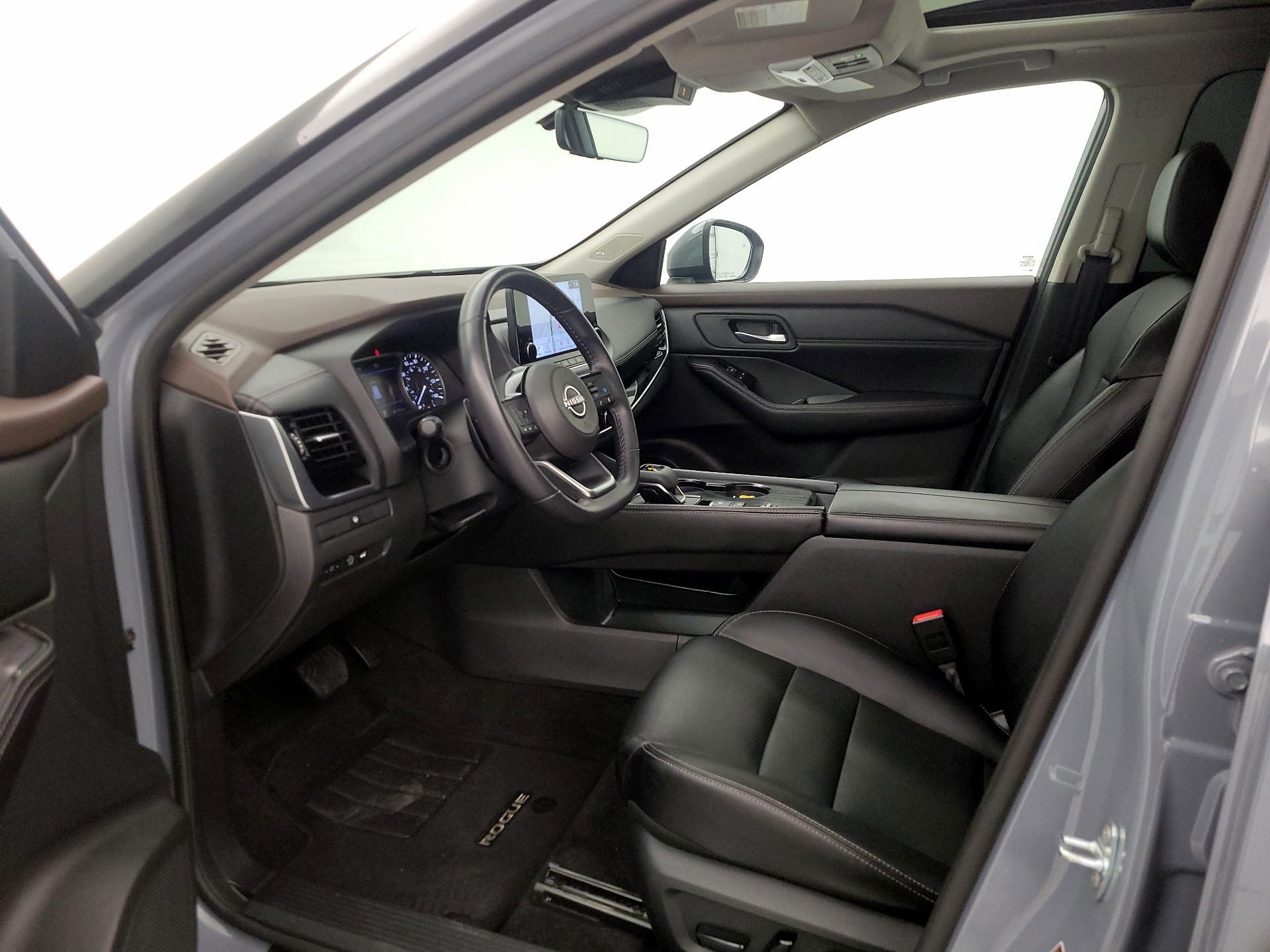 Thumbnail: 2023 Nissan Rogue - 11