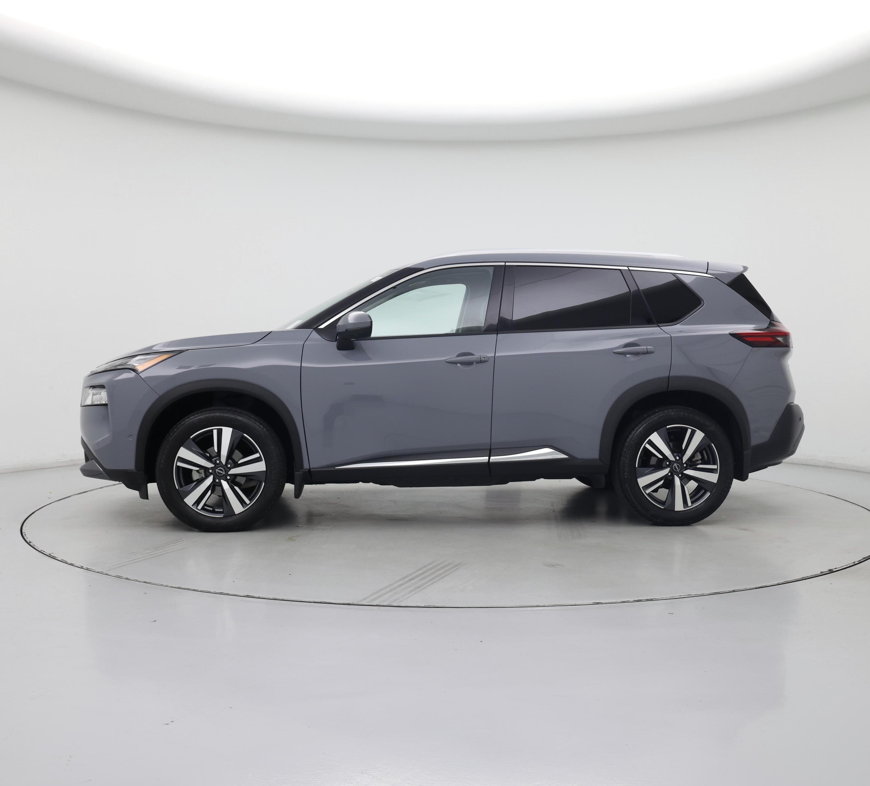 Thumbnail: 2023 Nissan Rogue - 3