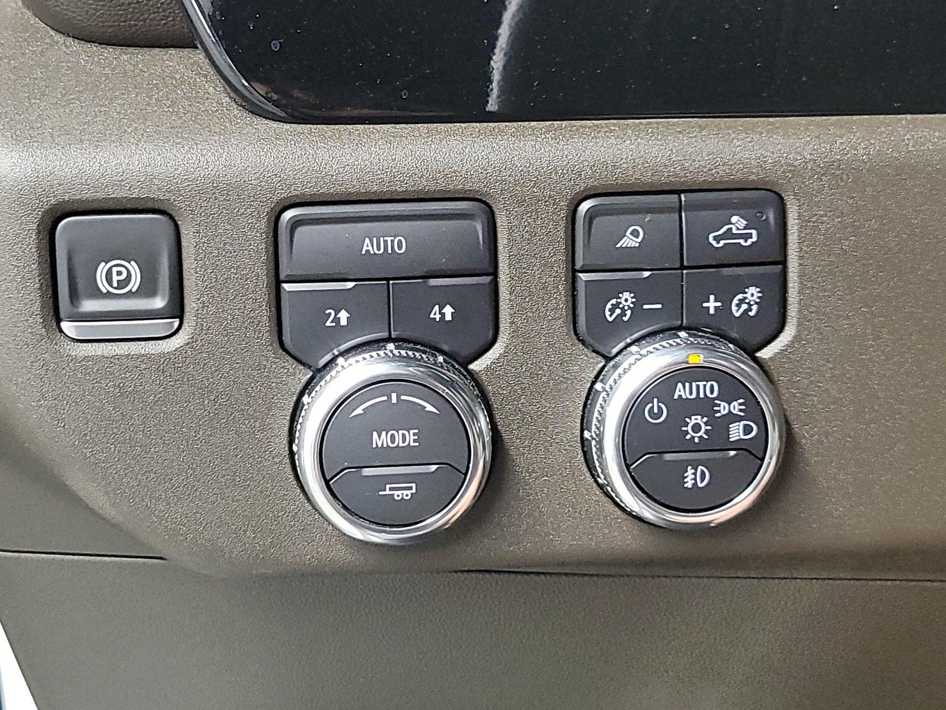 Thumbnail: 2025 GMC Sierra 1500 - 13