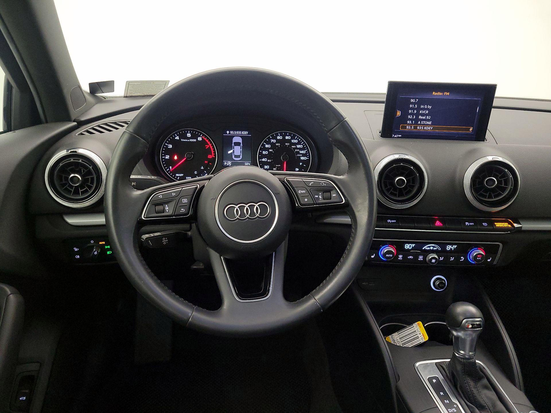 Thumbnail: 2018 Audi A3 - 10