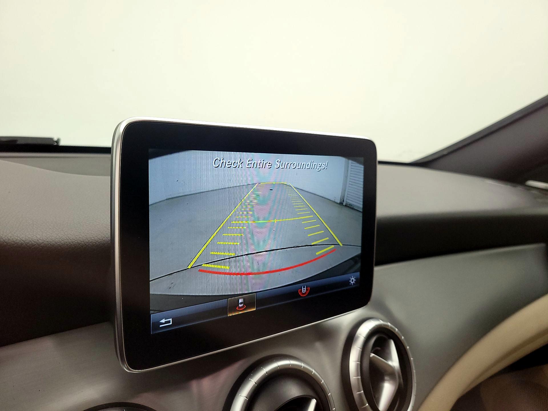 Thumbnail: 2015 Mercedes-Benz CLA - 14