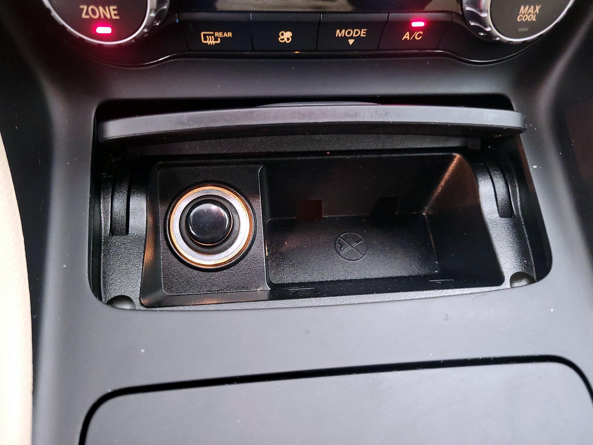 Thumbnail: 2015 Mercedes-Benz CLA - 18