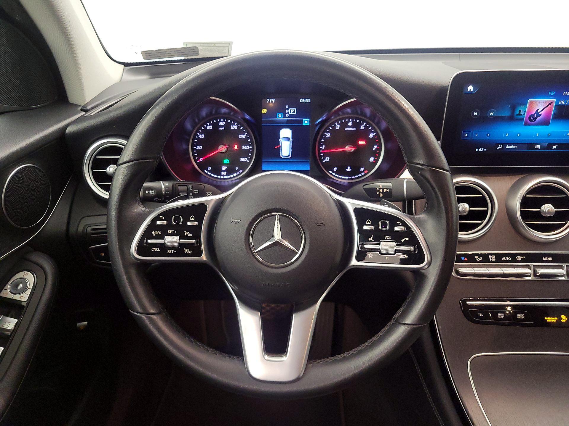 Thumbnail: 2021 Mercedes-Benz GLC - 10