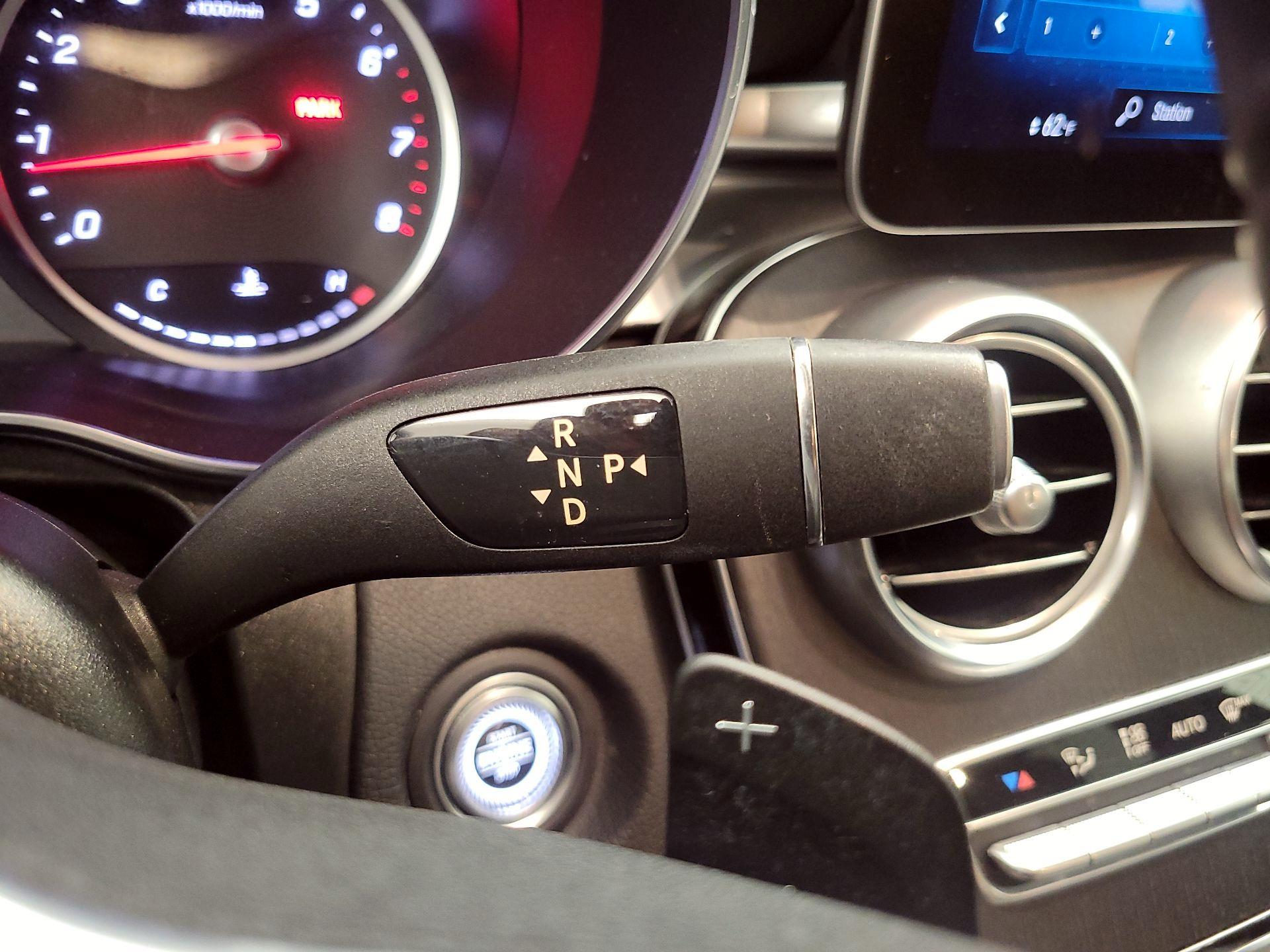 Thumbnail: 2021 Mercedes-Benz GLC - 17