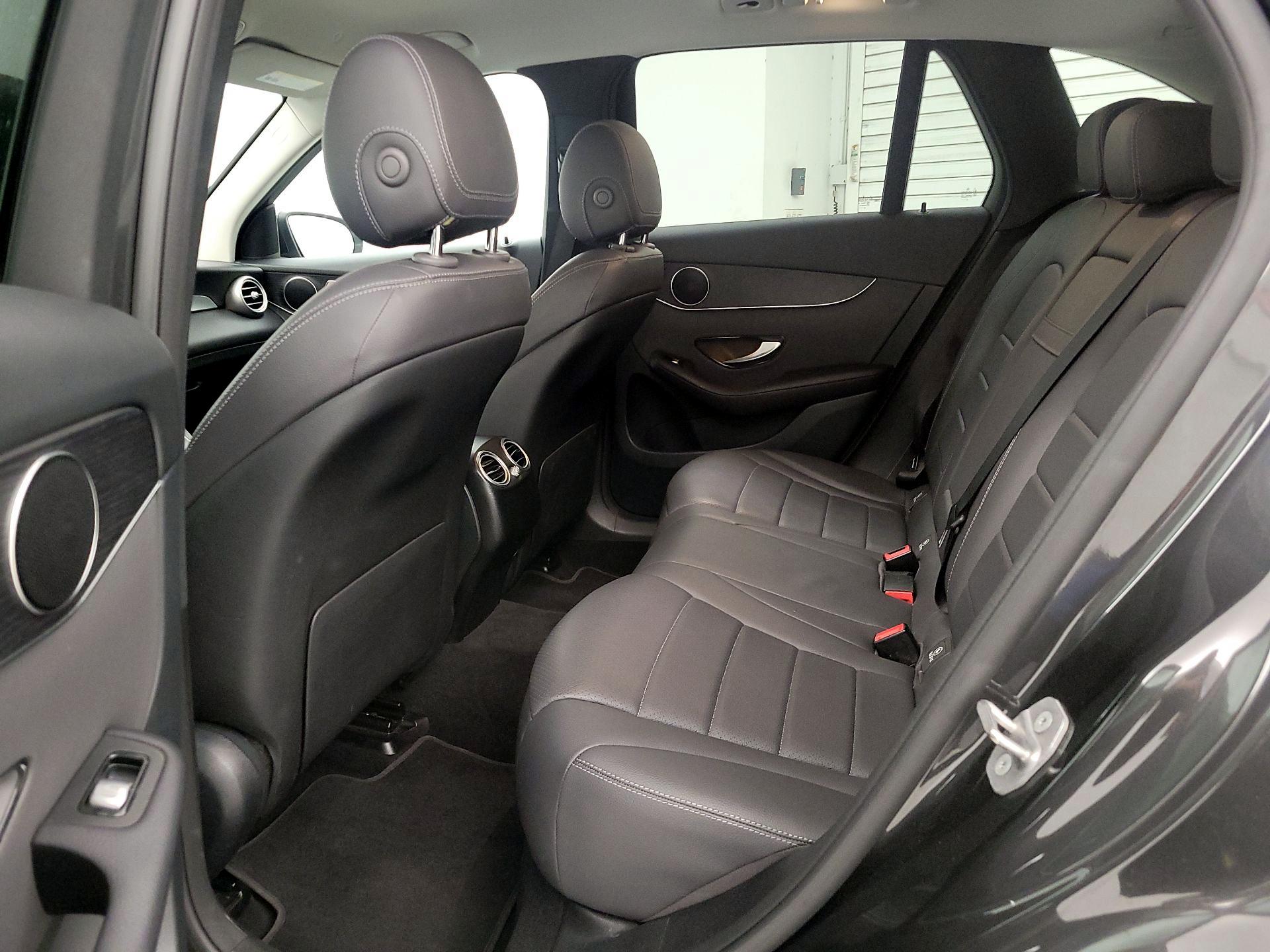 Thumbnail: 2021 Mercedes-Benz GLC - 18