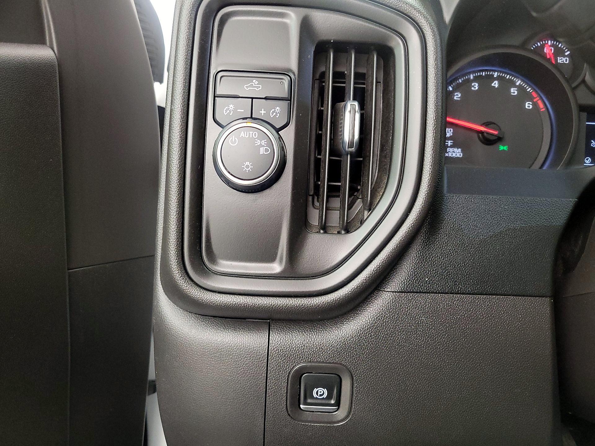 Thumbnail: 2024 Chevrolet Silverado 1500 - 13