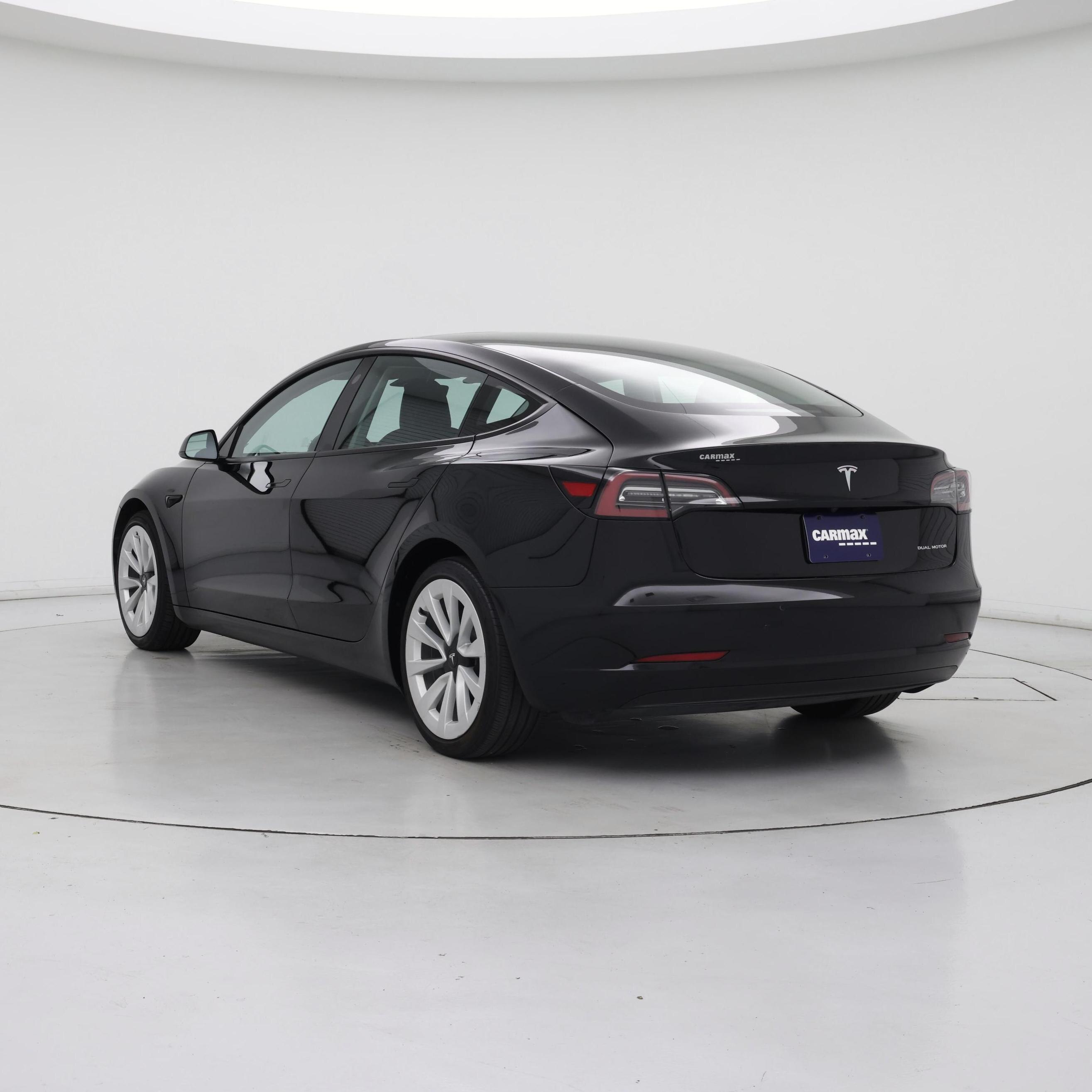 Thumbnail: 2022 Tesla Model 3 - 2