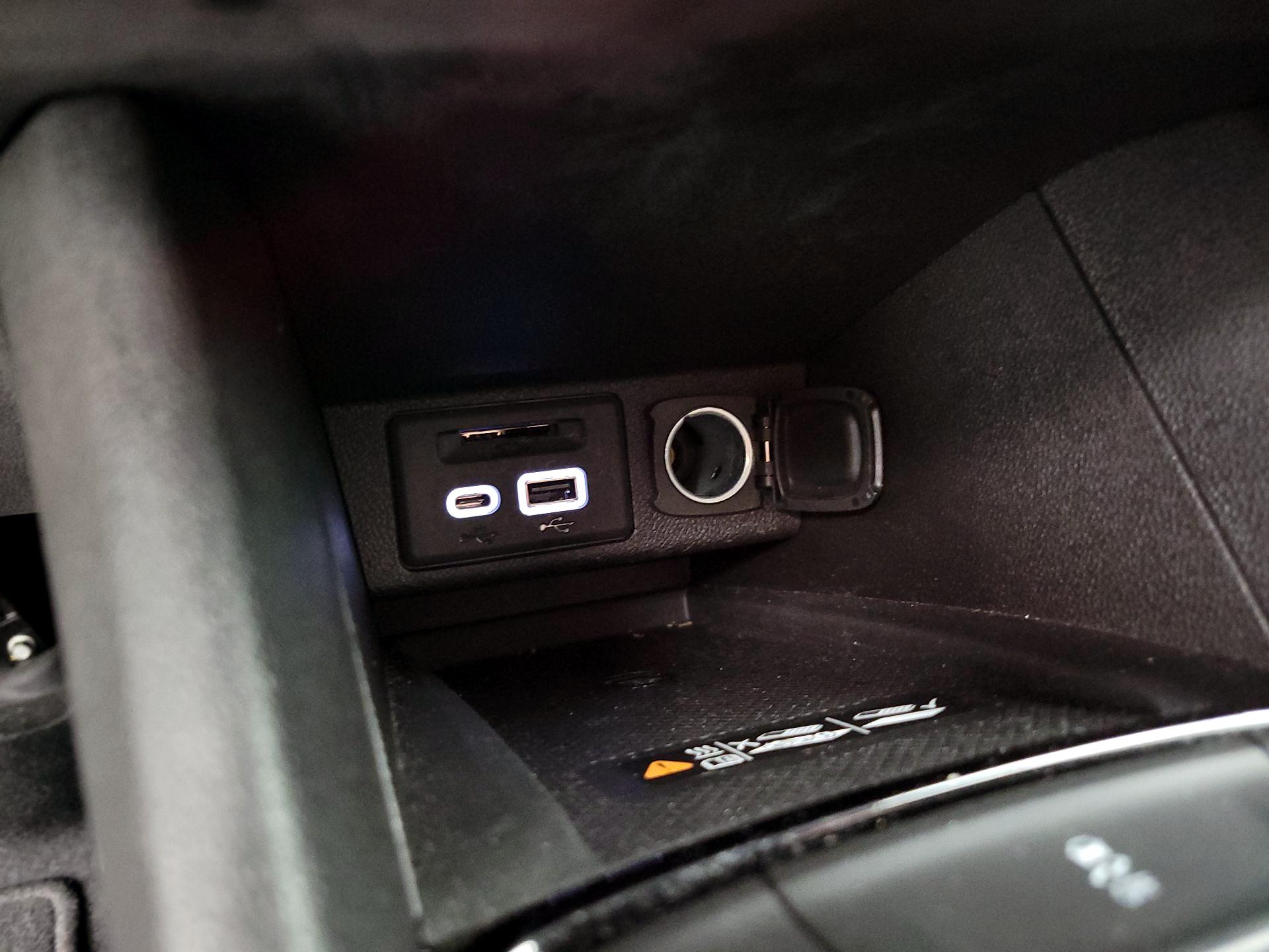 Thumbnail: 2022 Chevrolet Bolt EUV - 18