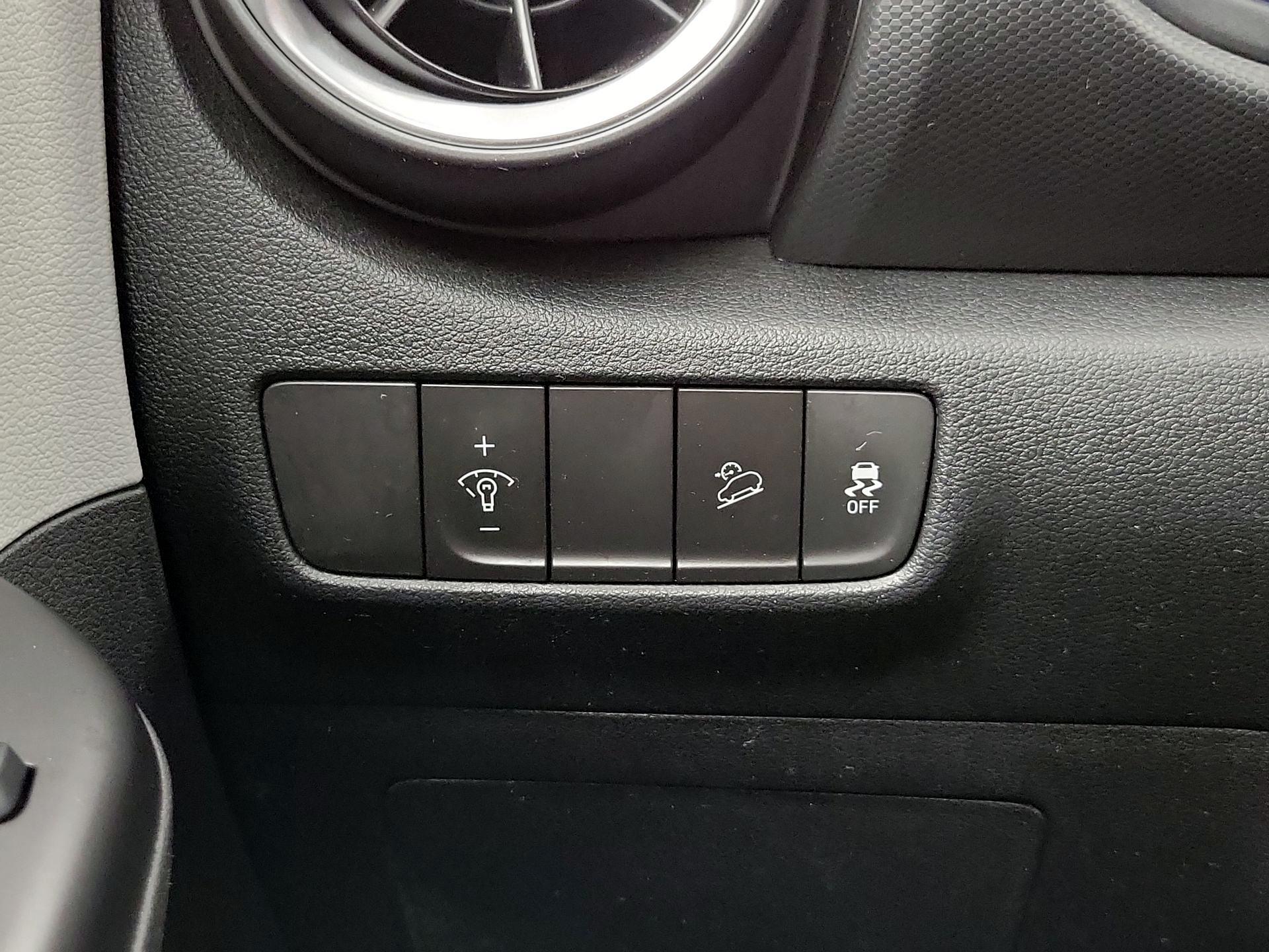 Thumbnail: 2023 Hyundai Kona - 13