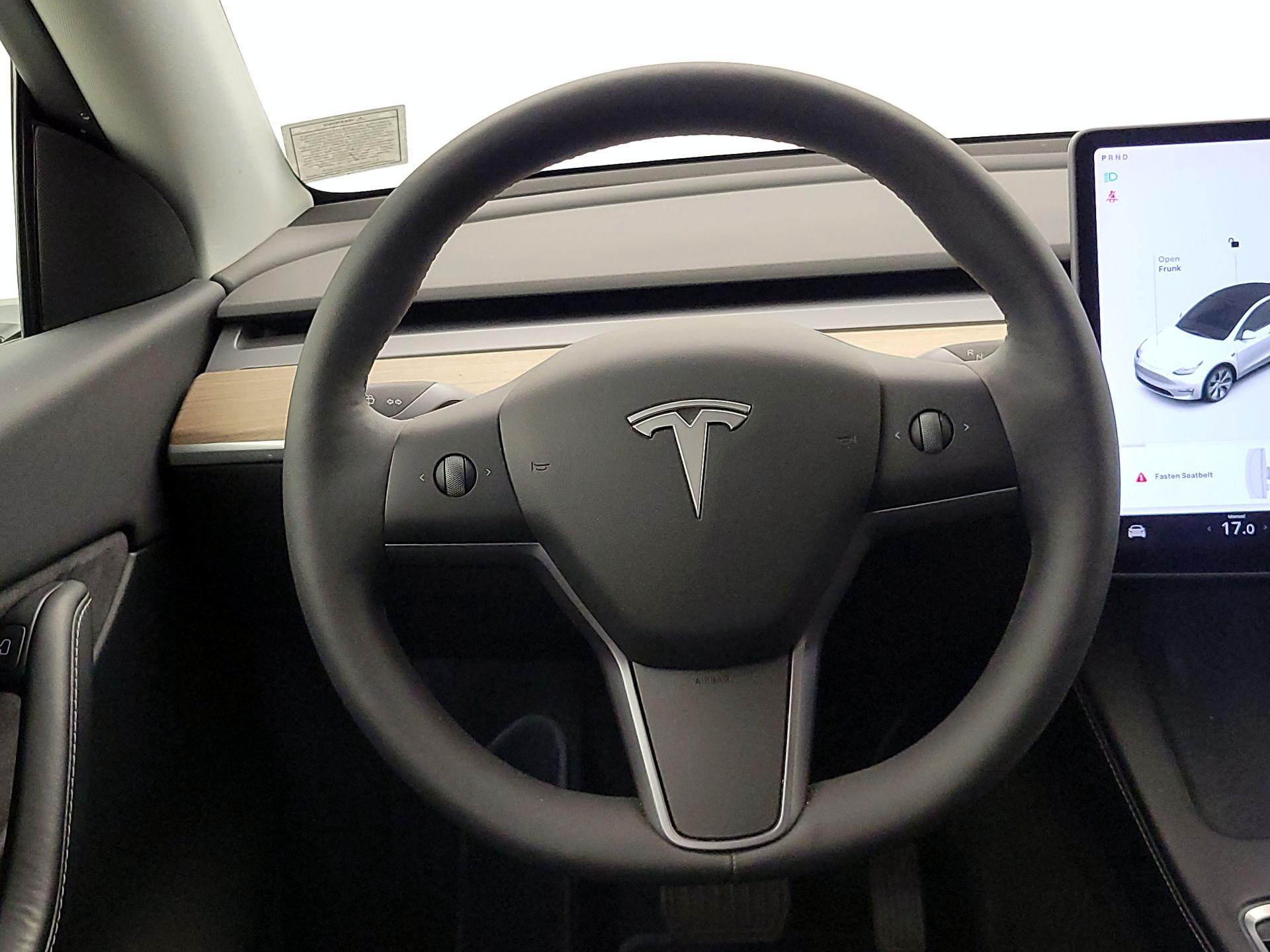 Thumbnail: 2021 Tesla Model Y - 10