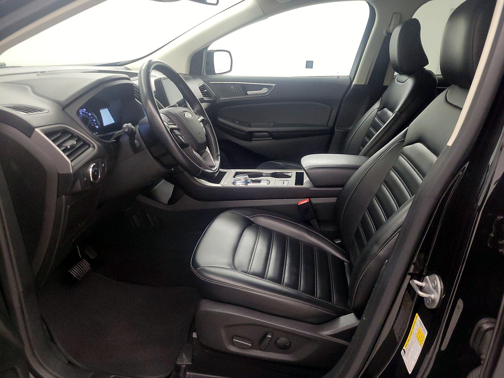 Thumbnail: 2023 Ford Edge - 11