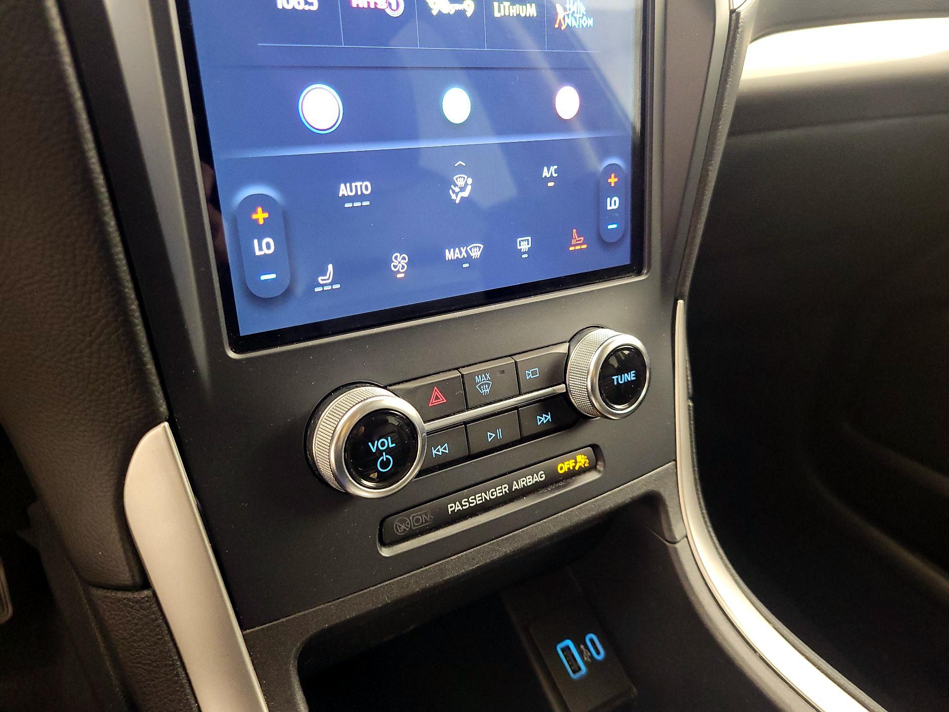 Thumbnail: 2023 Ford Edge - 16