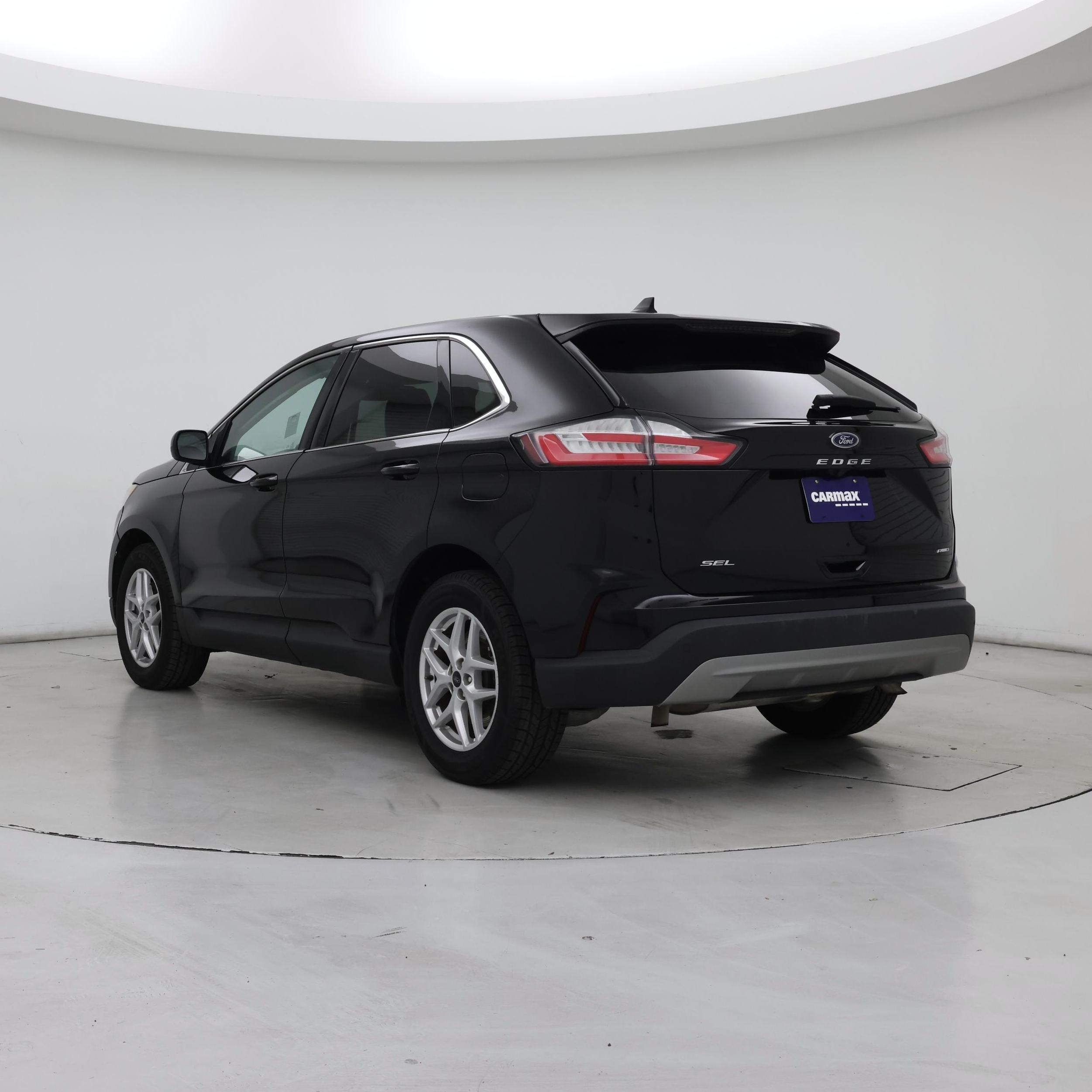 Thumbnail: 2023 Ford Edge - 2