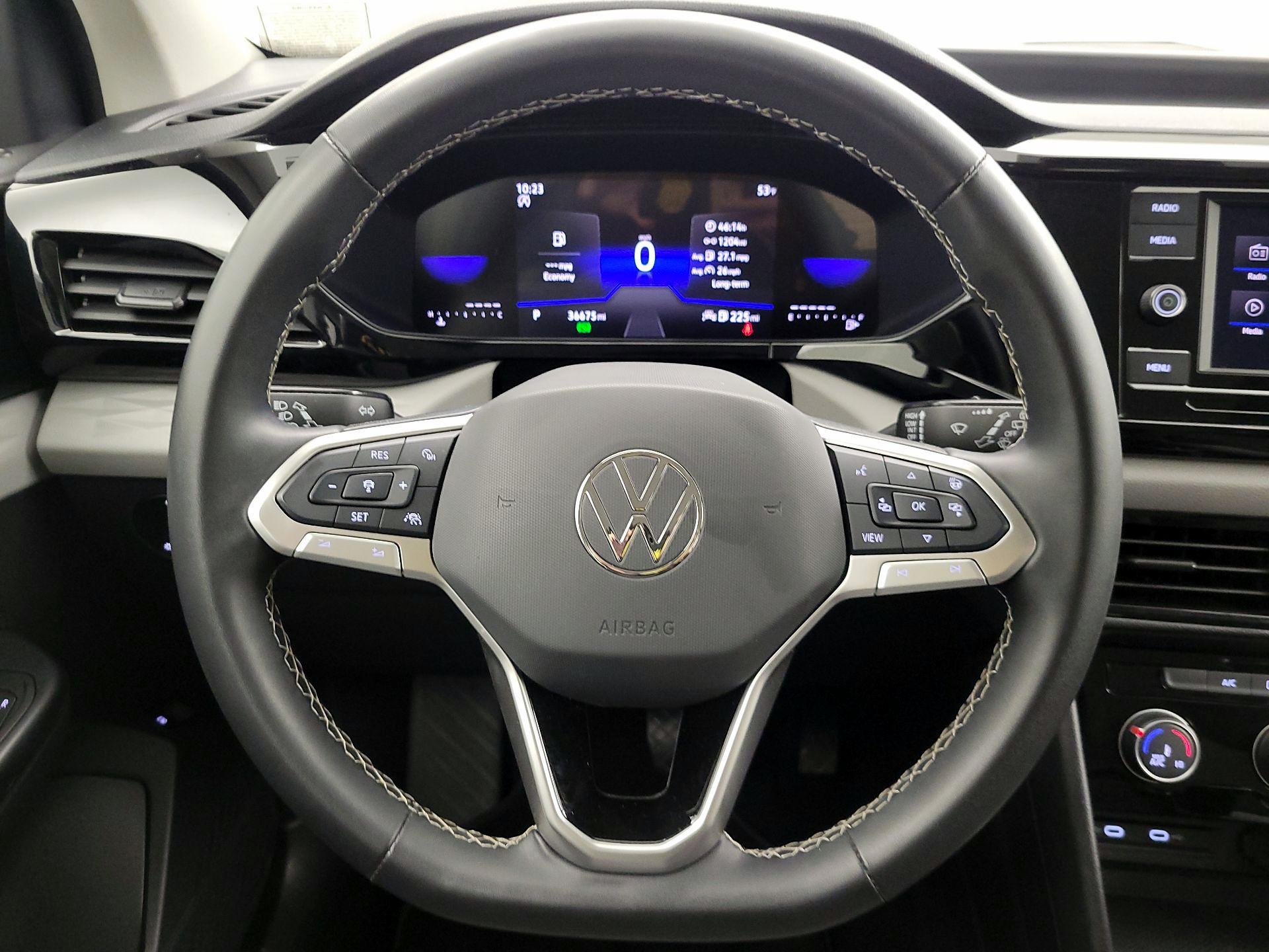 Thumbnail: 2024 Volkswagen Taos - 10