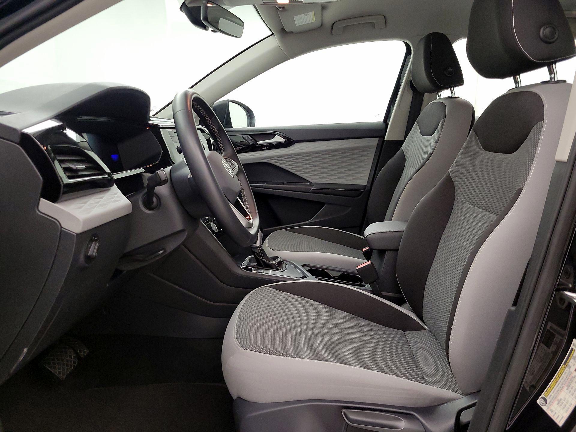 Thumbnail: 2024 Volkswagen Taos - 11