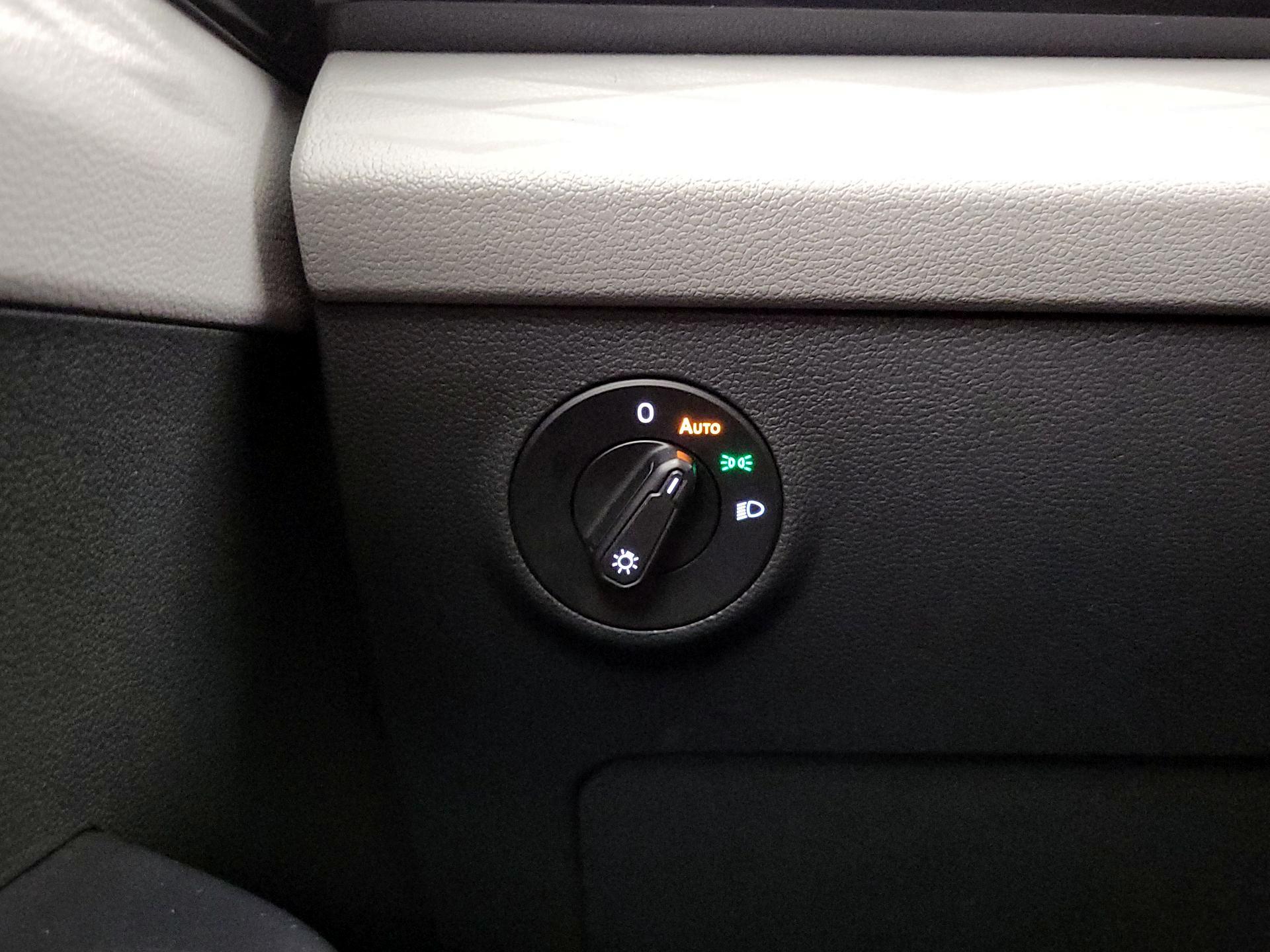 Thumbnail: 2024 Volkswagen Taos - 13