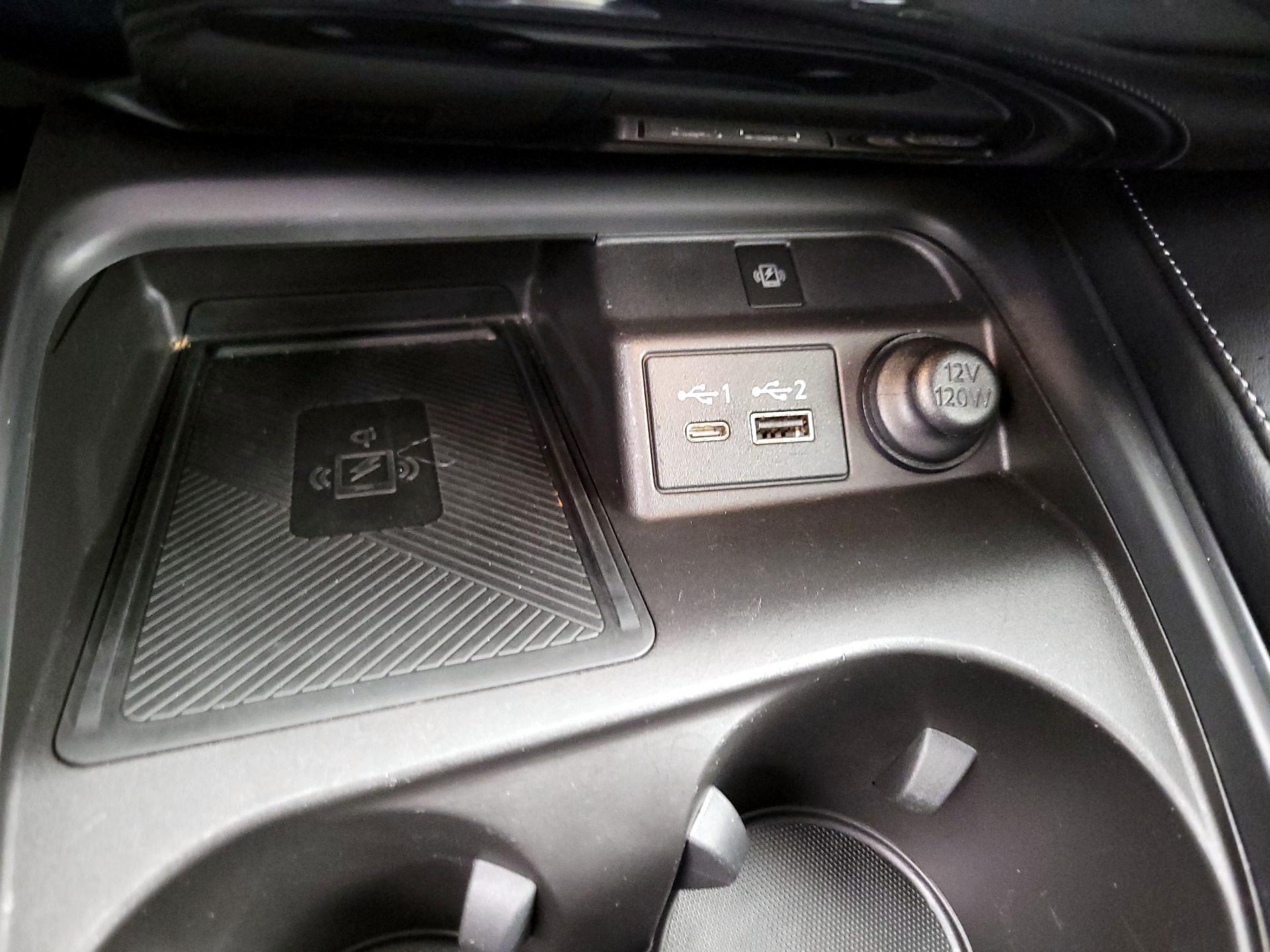 Thumbnail: 2024 INFINITI QX50 - 18