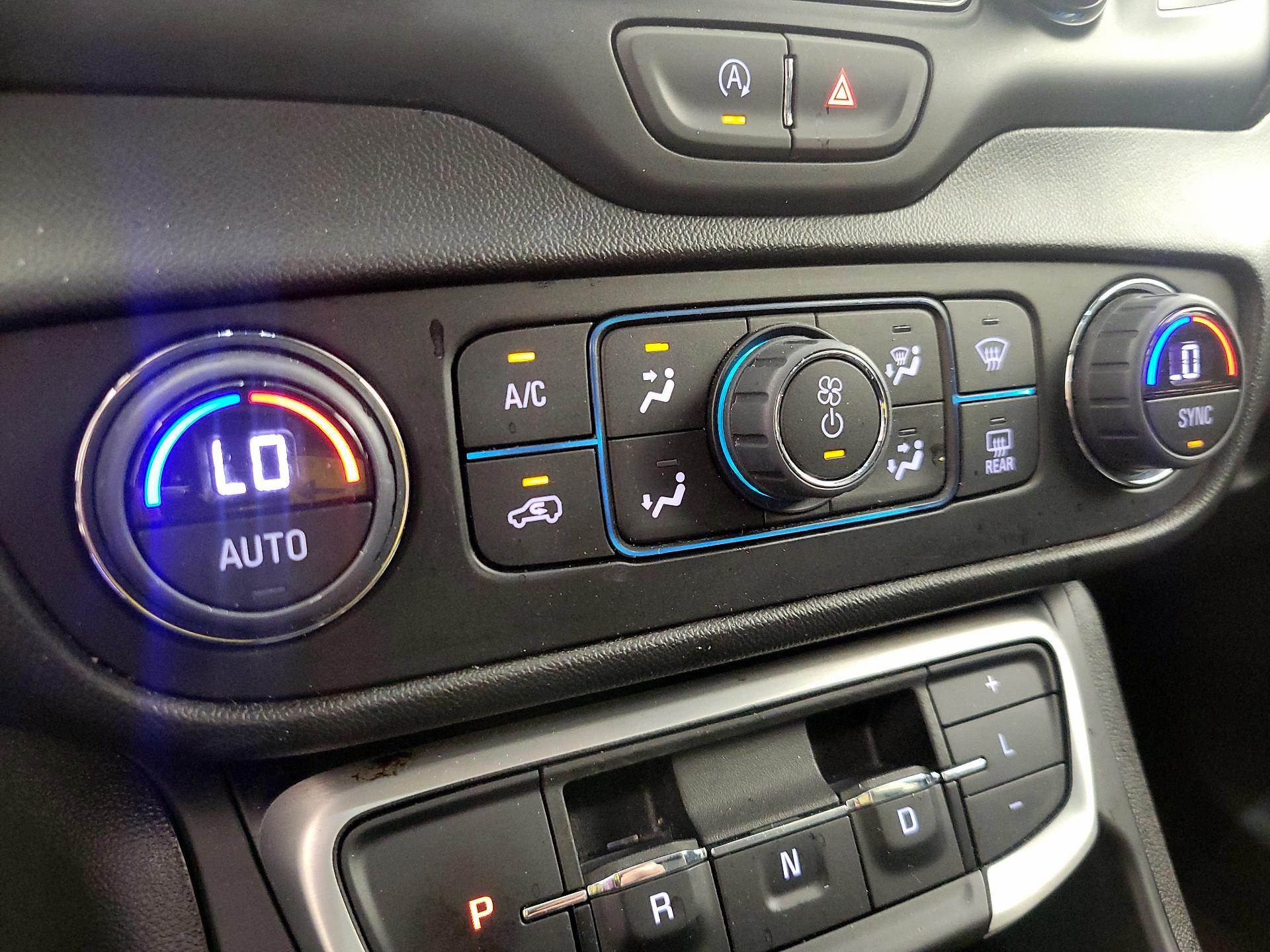 Thumbnail: 2024 GMC Terrain - 16