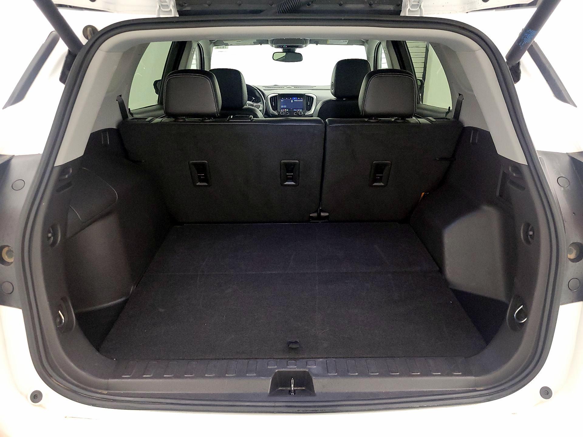 Thumbnail: 2024 GMC Terrain - 20