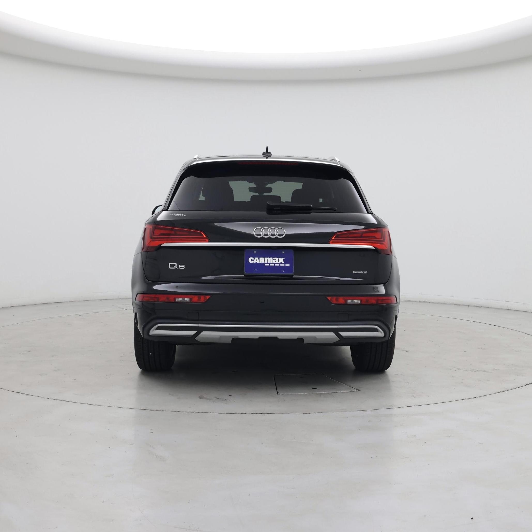 Thumbnail: 2023 Audi Q5 - 6