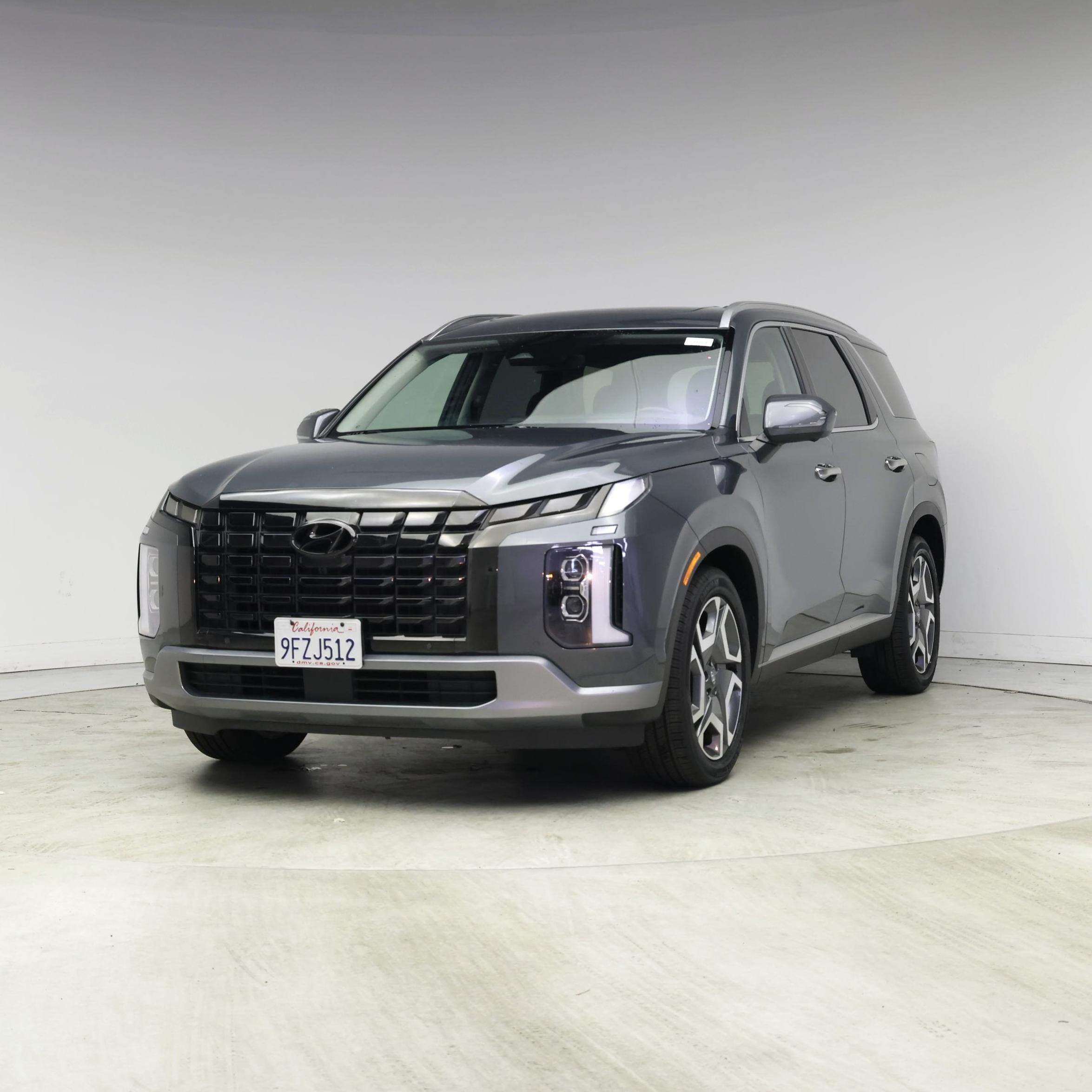 Thumbnail: 2023 Hyundai Palisade - 4