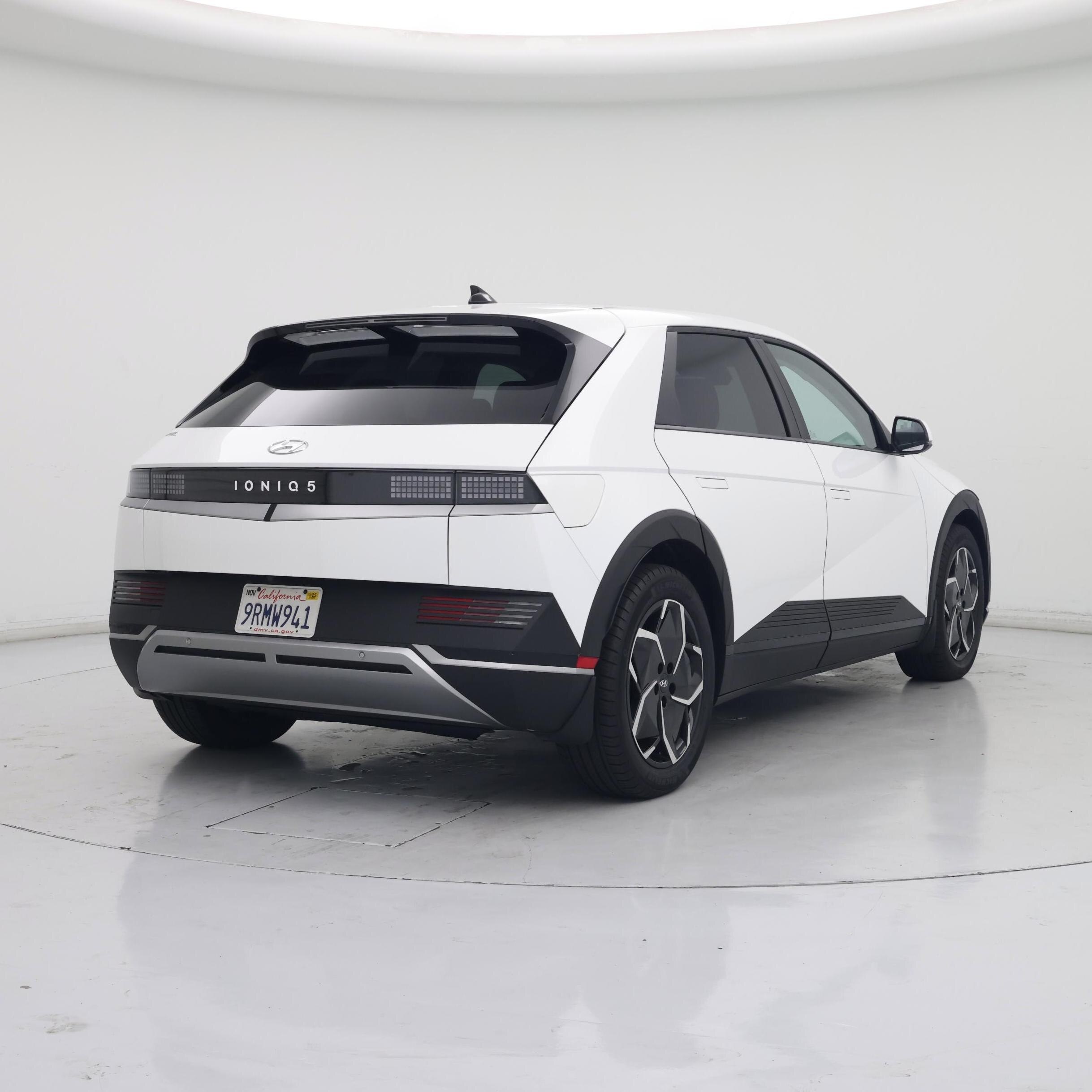 Thumbnail: 2024 Hyundai Ioniq 5 - 8