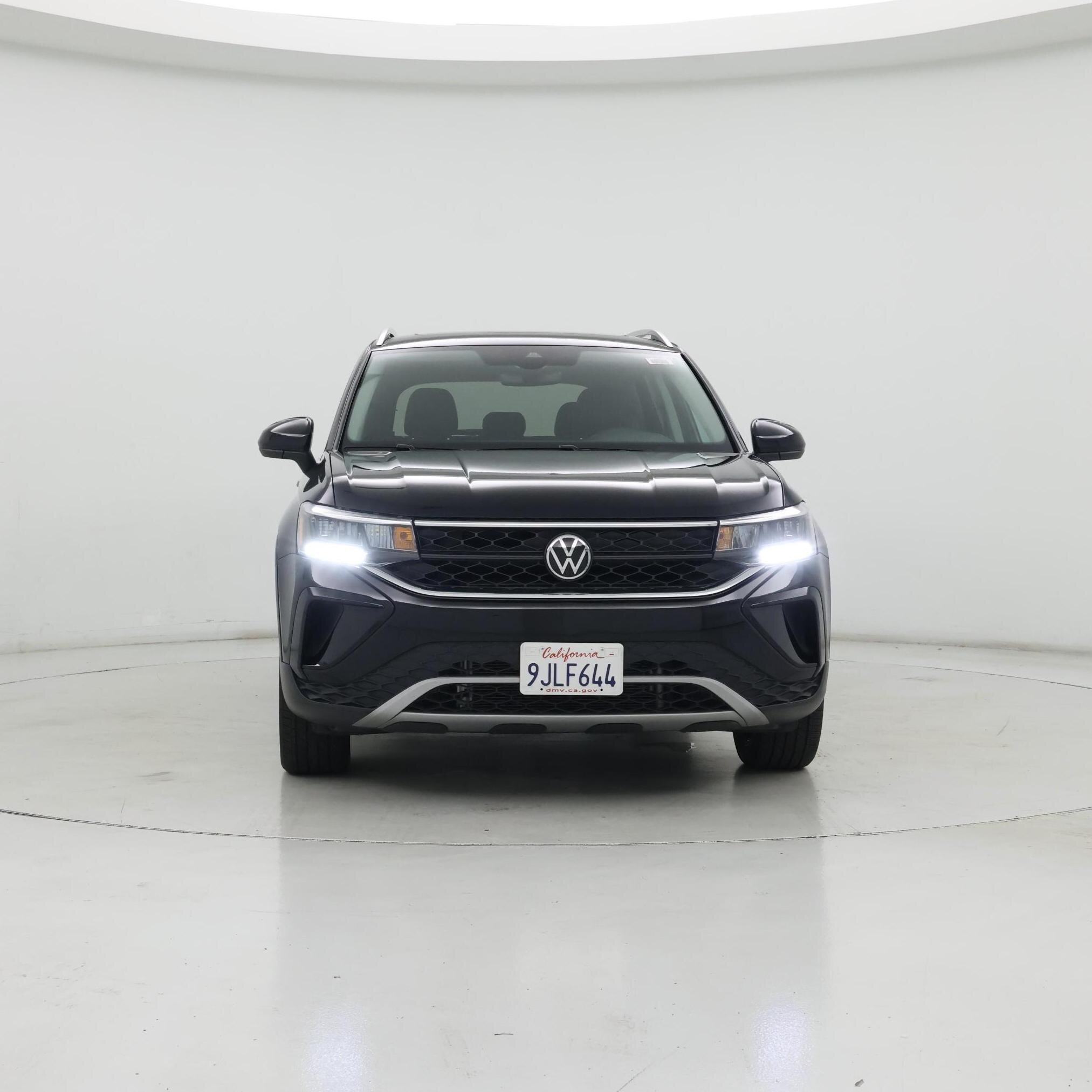 Thumbnail: 2023 Volkswagen Taos - 5