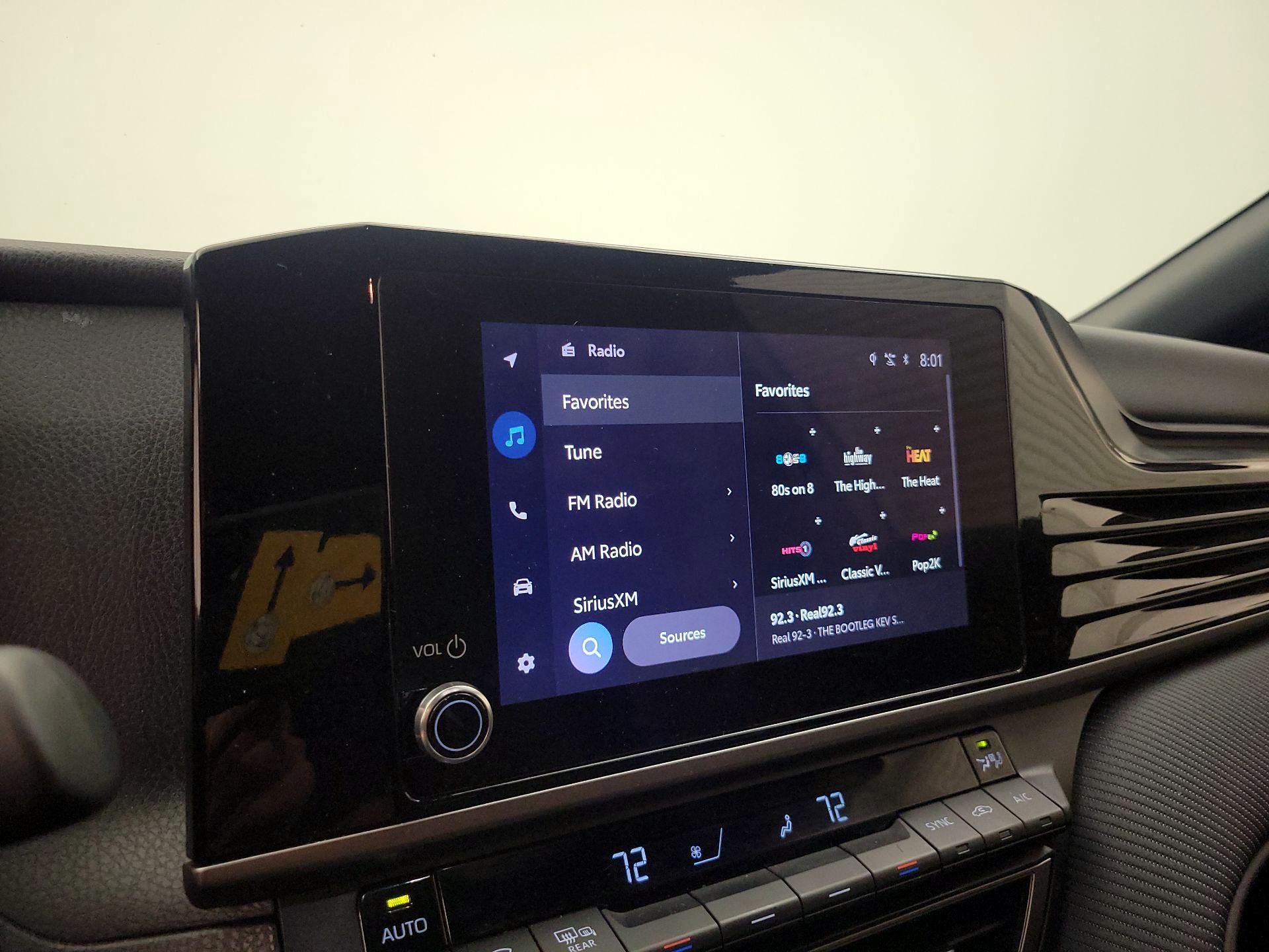 Thumbnail: 2025 Toyota Camry - 15