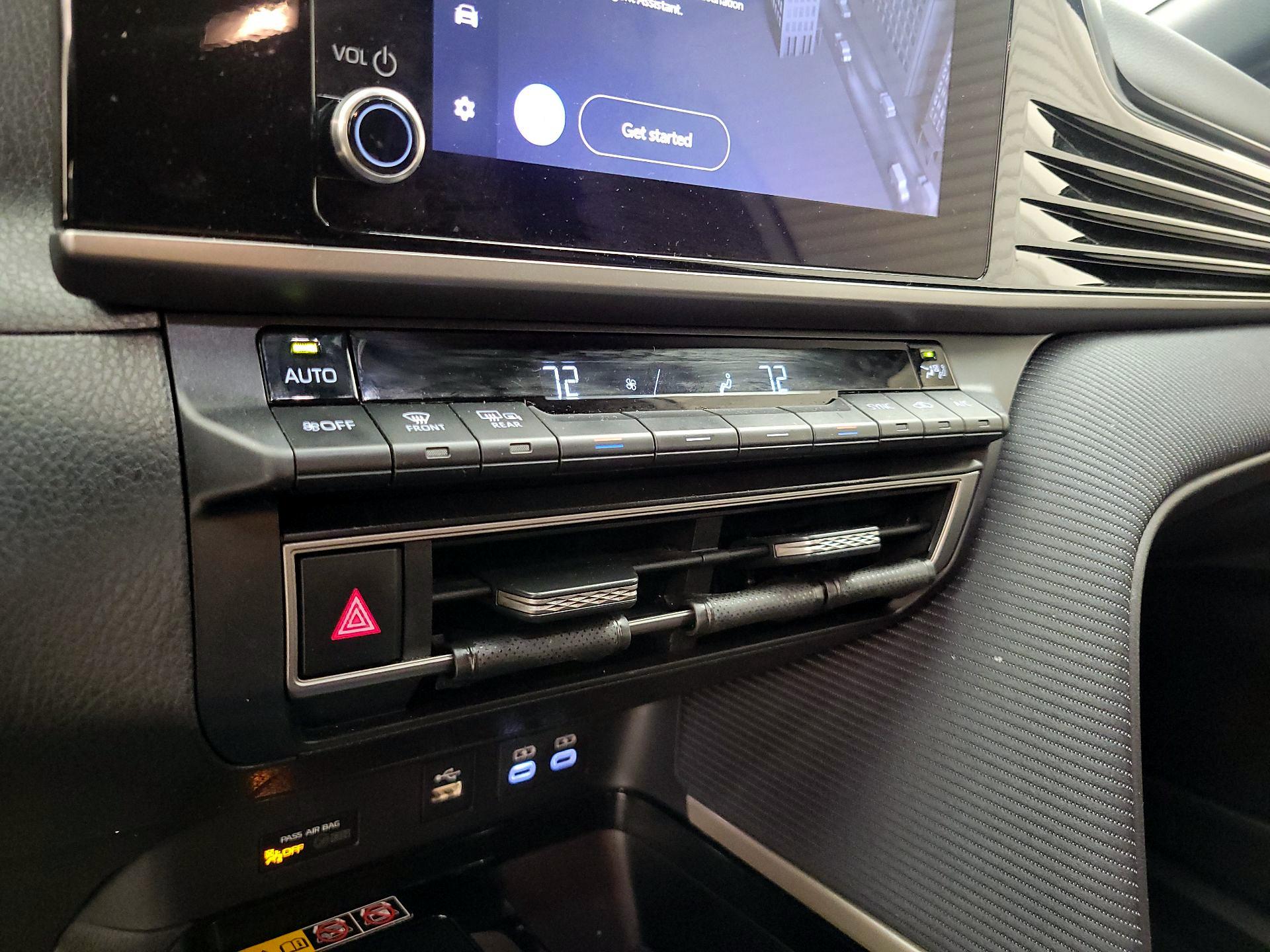 Thumbnail: 2025 Toyota Camry - 16