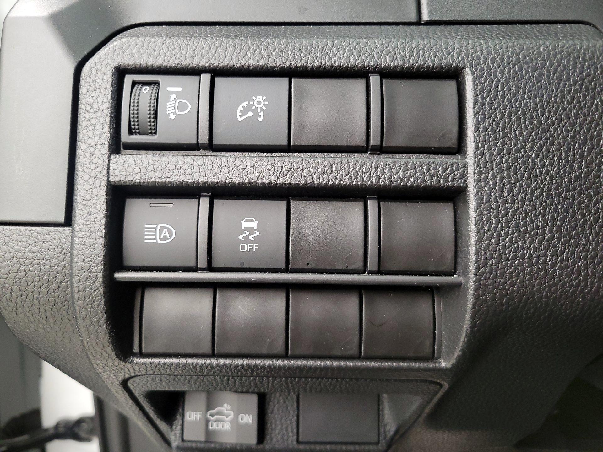 Thumbnail: 2025 Toyota Tacoma - 13