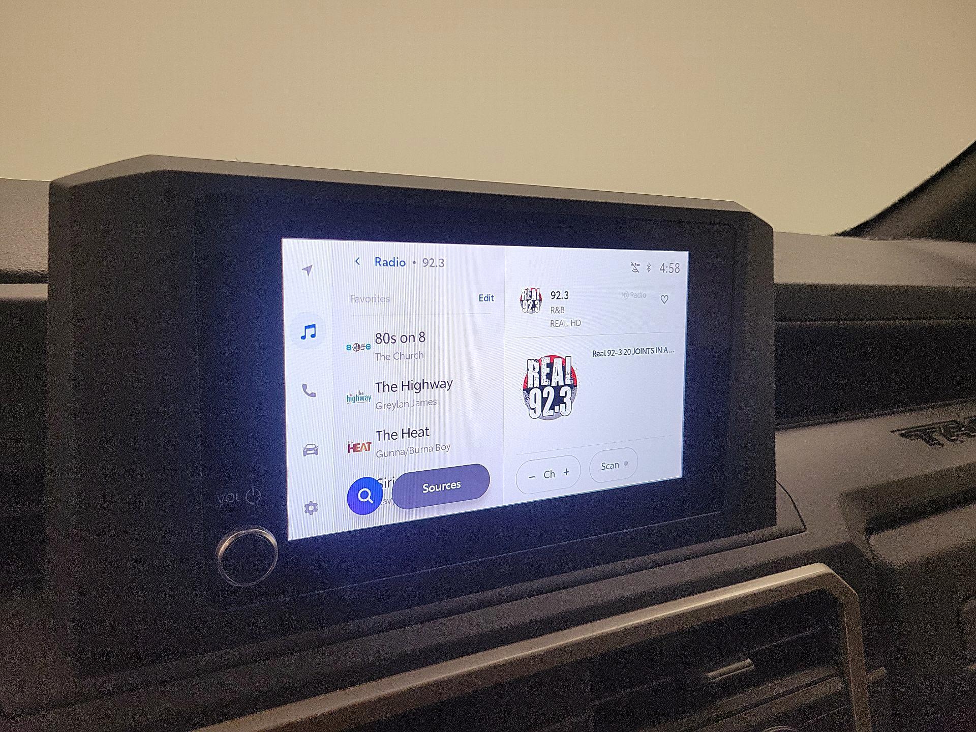 Thumbnail: 2025 Toyota Tacoma - 15