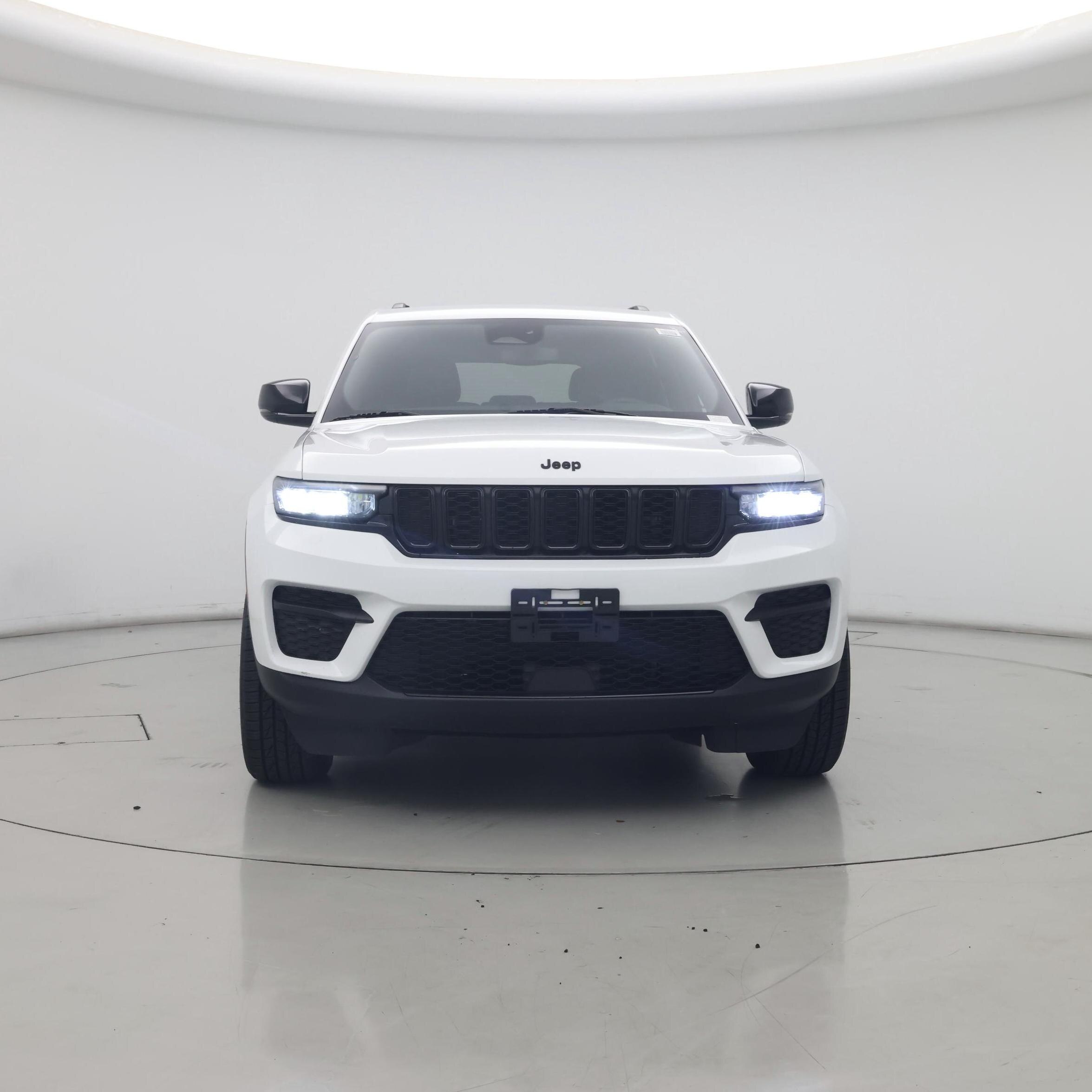 Thumbnail: 2023 Jeep Grand Cherokee - 5