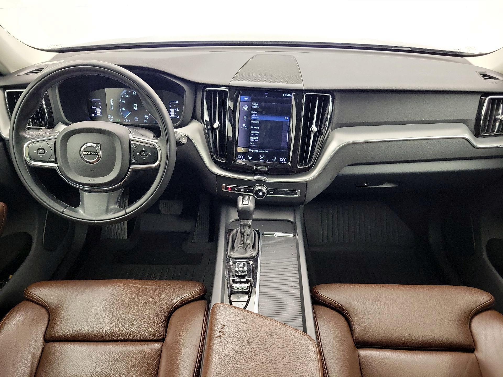 Thumbnail: 2019 Volvo XC60 - 9