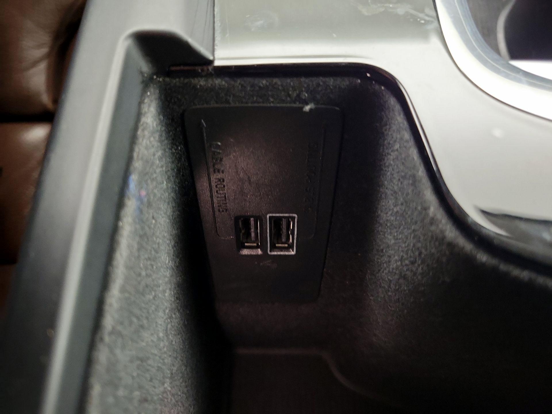 Thumbnail: 2019 Volvo XC60 - 19