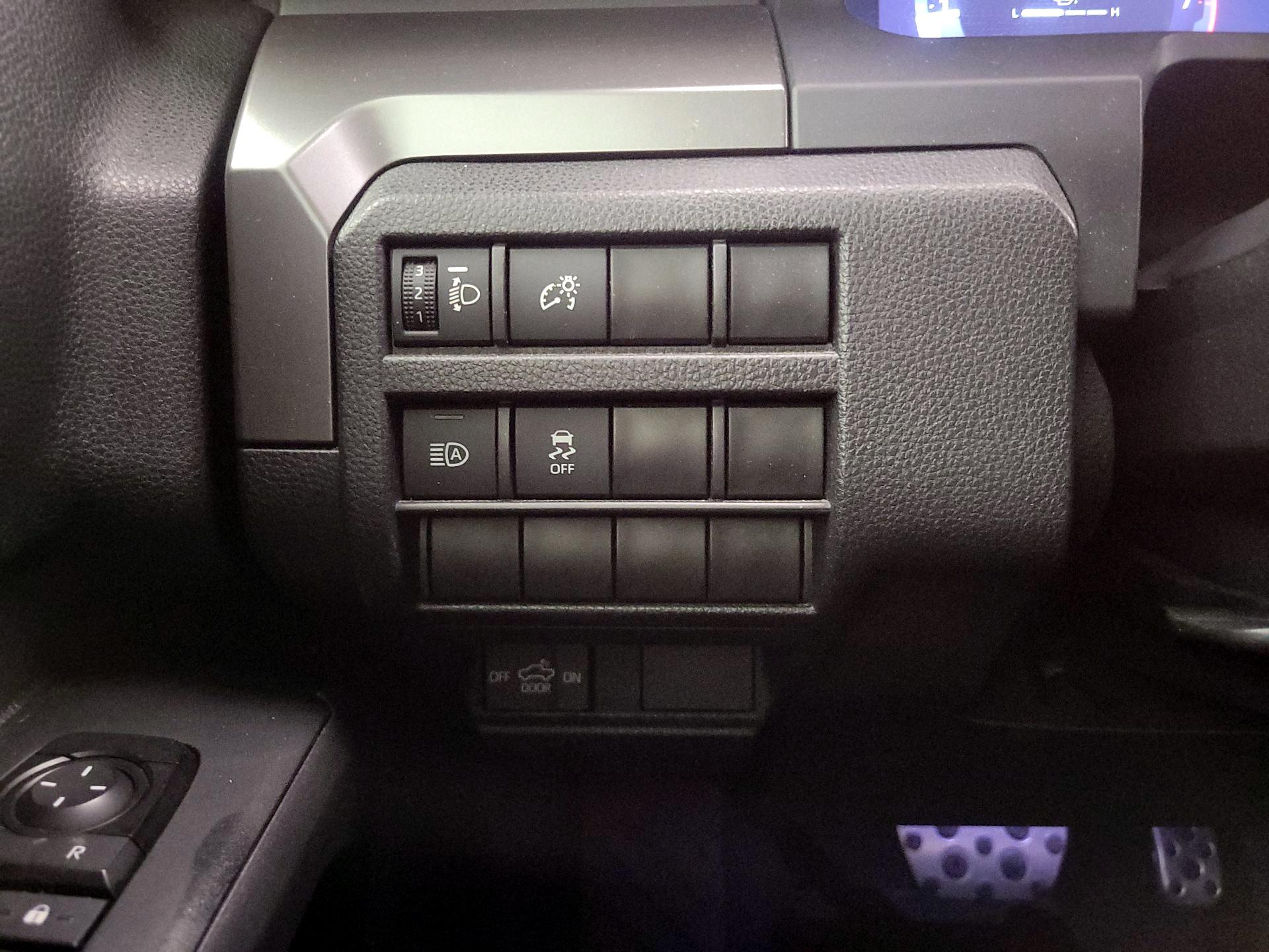 Thumbnail: 2024 Toyota Tacoma - 13