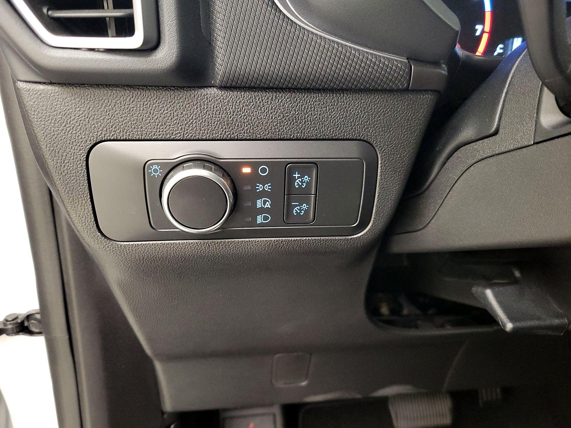 Thumbnail: 2022 Ford Bronco Sport - 13