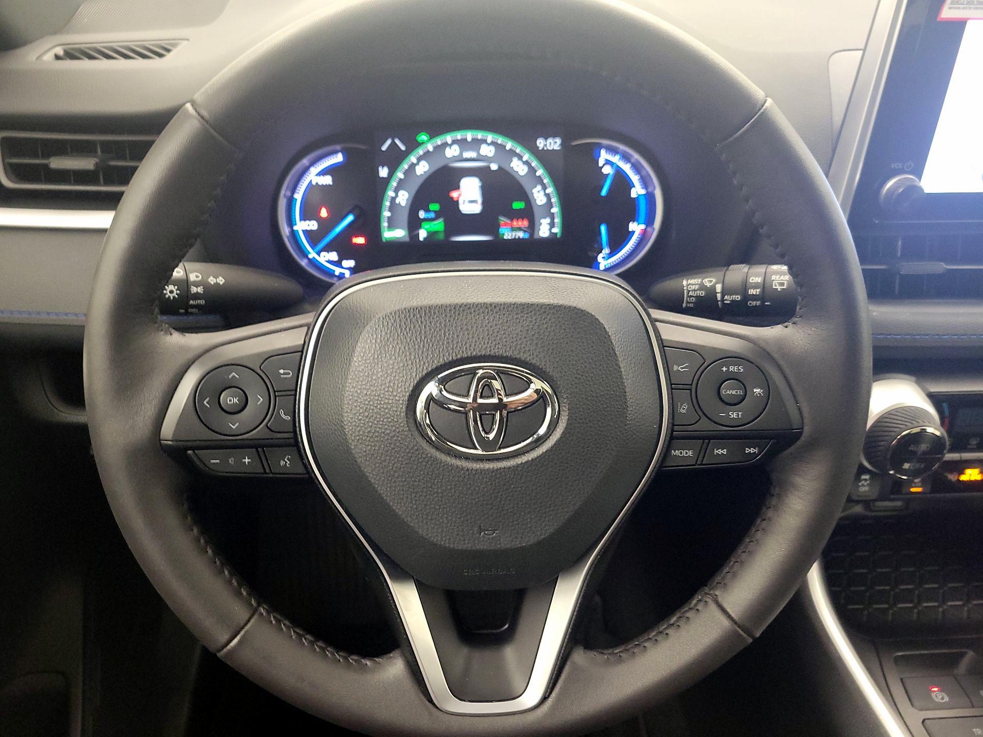 Thumbnail: 2024 Toyota RAV4 - 10