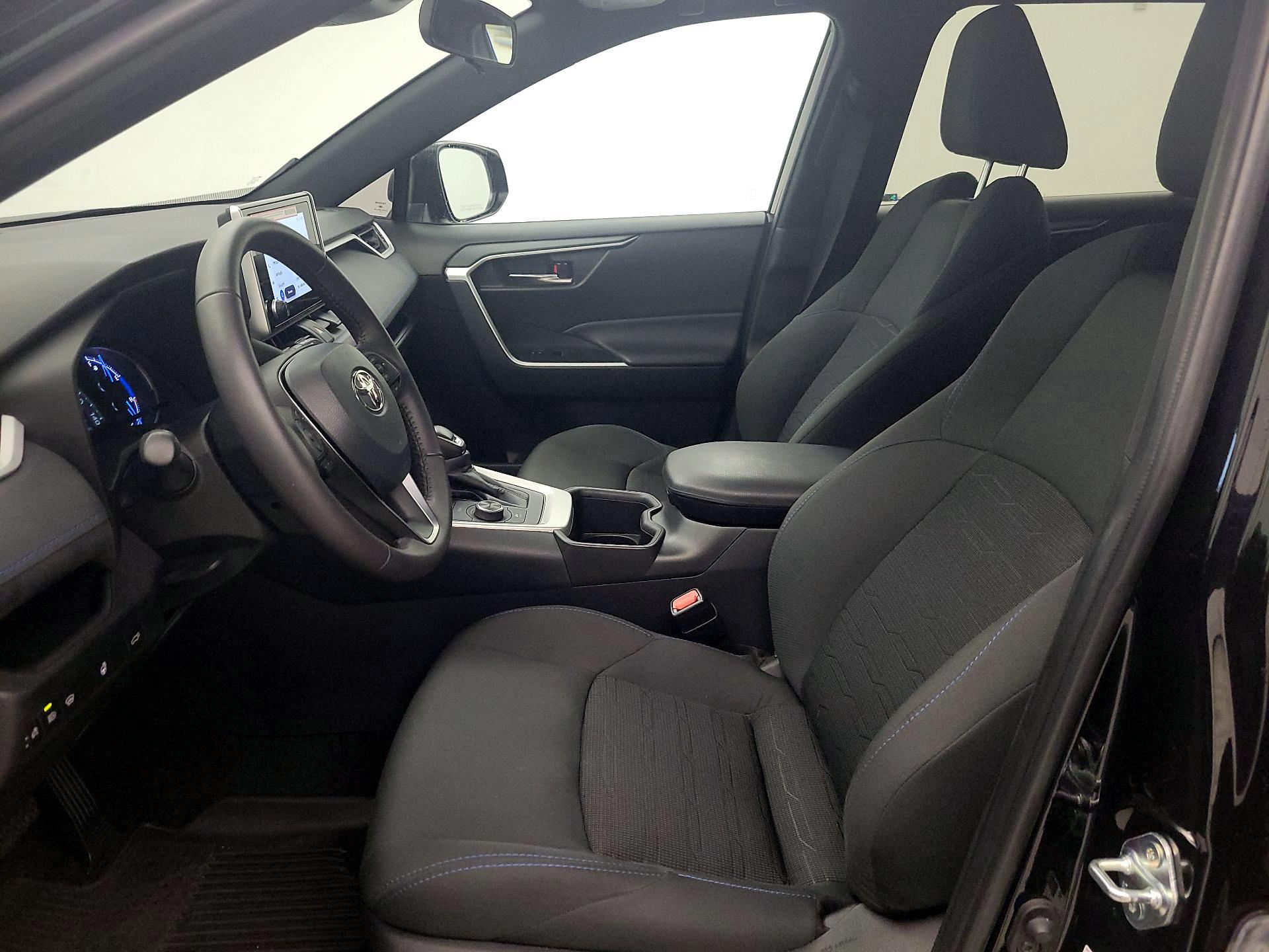 Thumbnail: 2024 Toyota RAV4 - 11