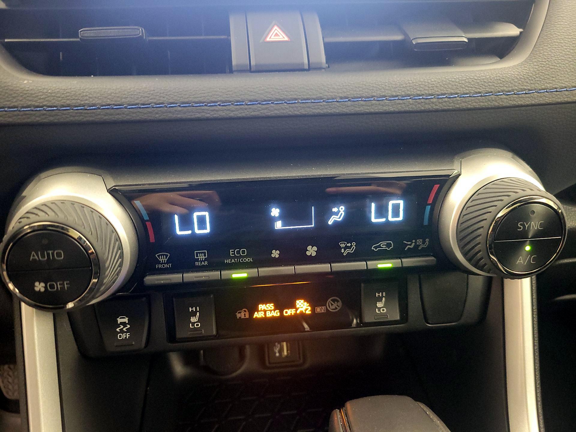 Thumbnail: 2024 Toyota RAV4 - 16