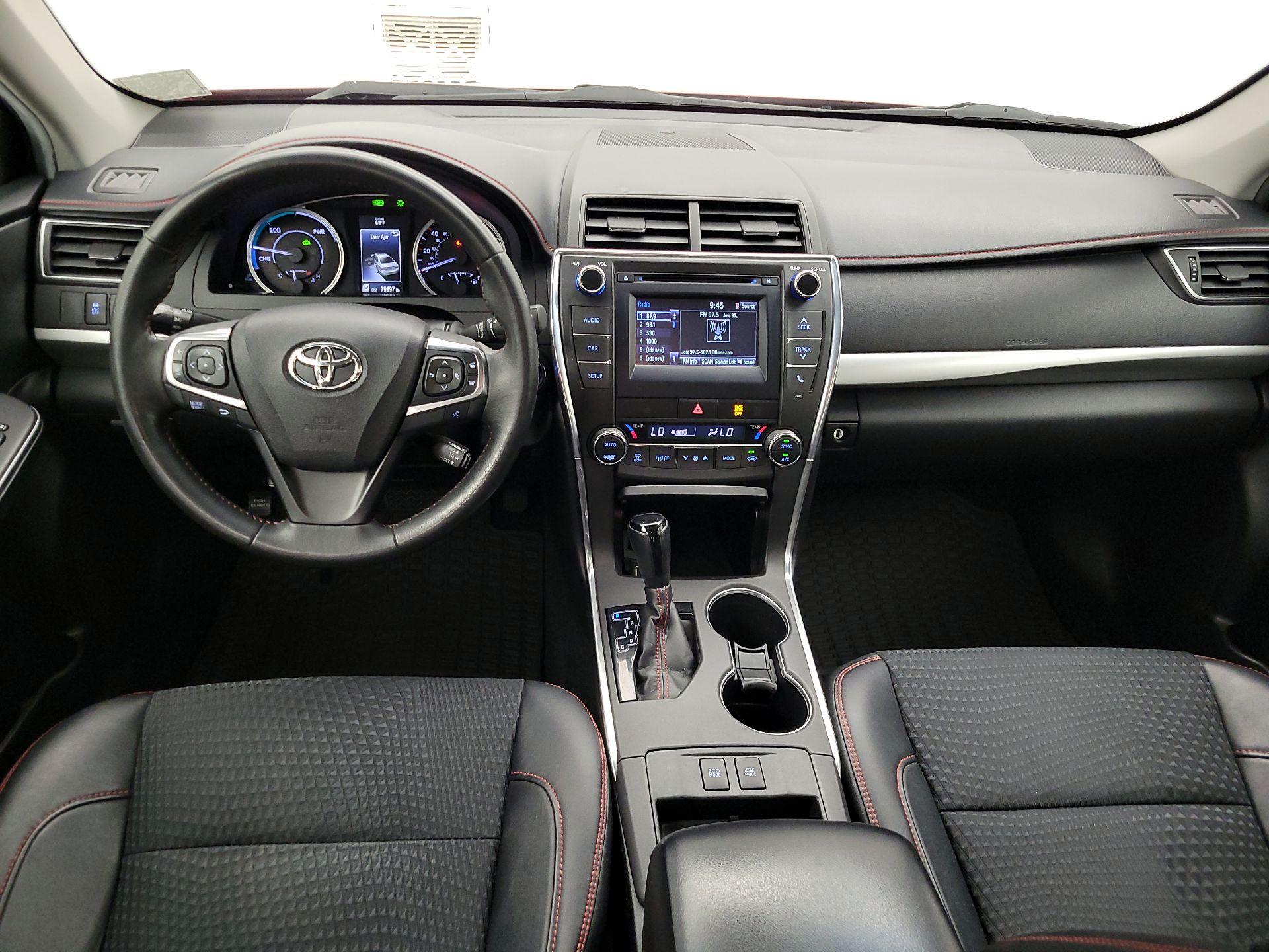 Thumbnail: 2015 Toyota Camry - 9