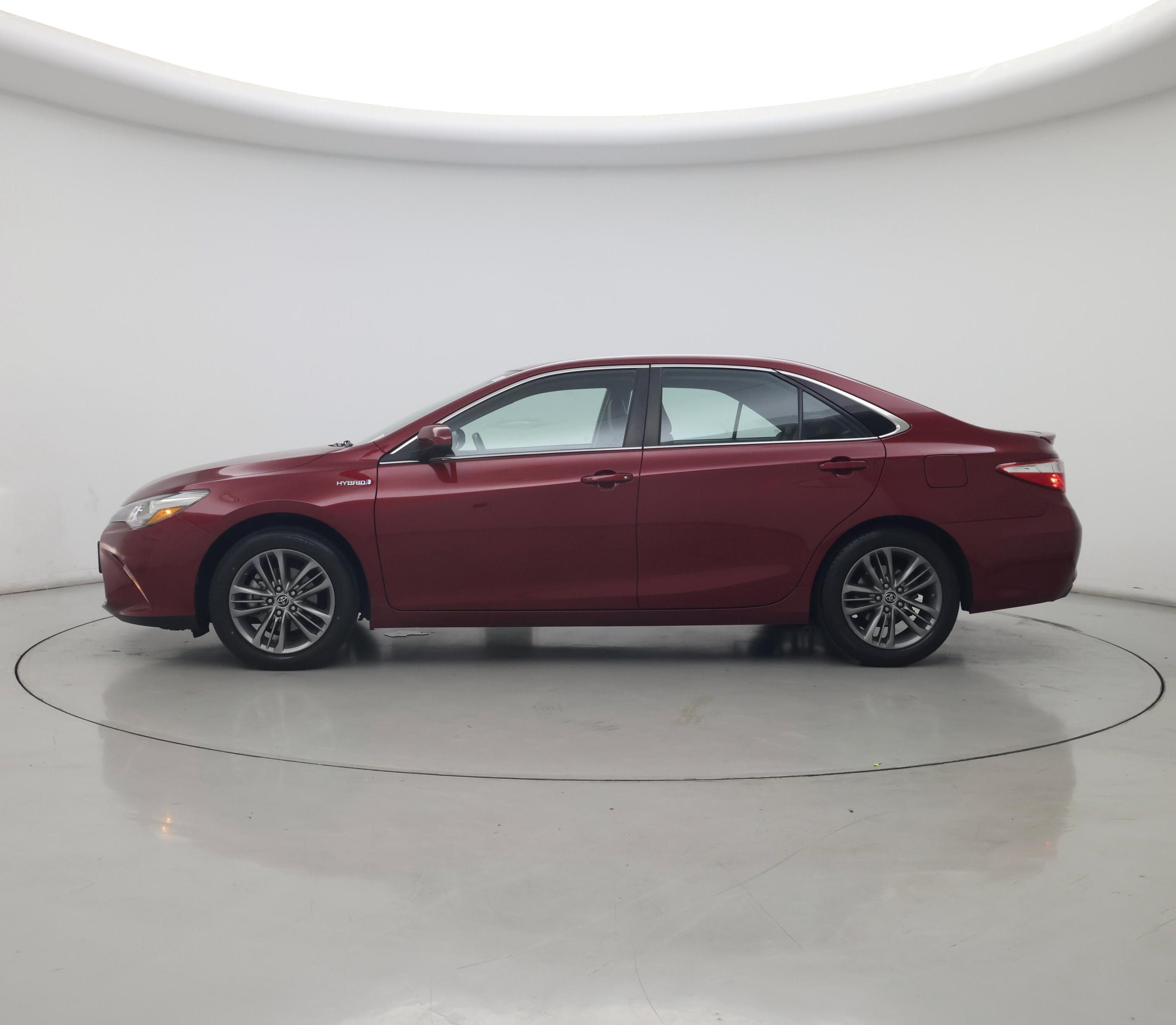 Thumbnail: 2015 Toyota Camry - 3