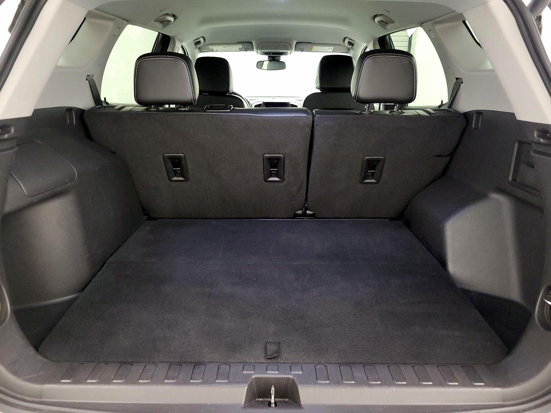 Thumbnail: 2024 GMC Terrain - 20