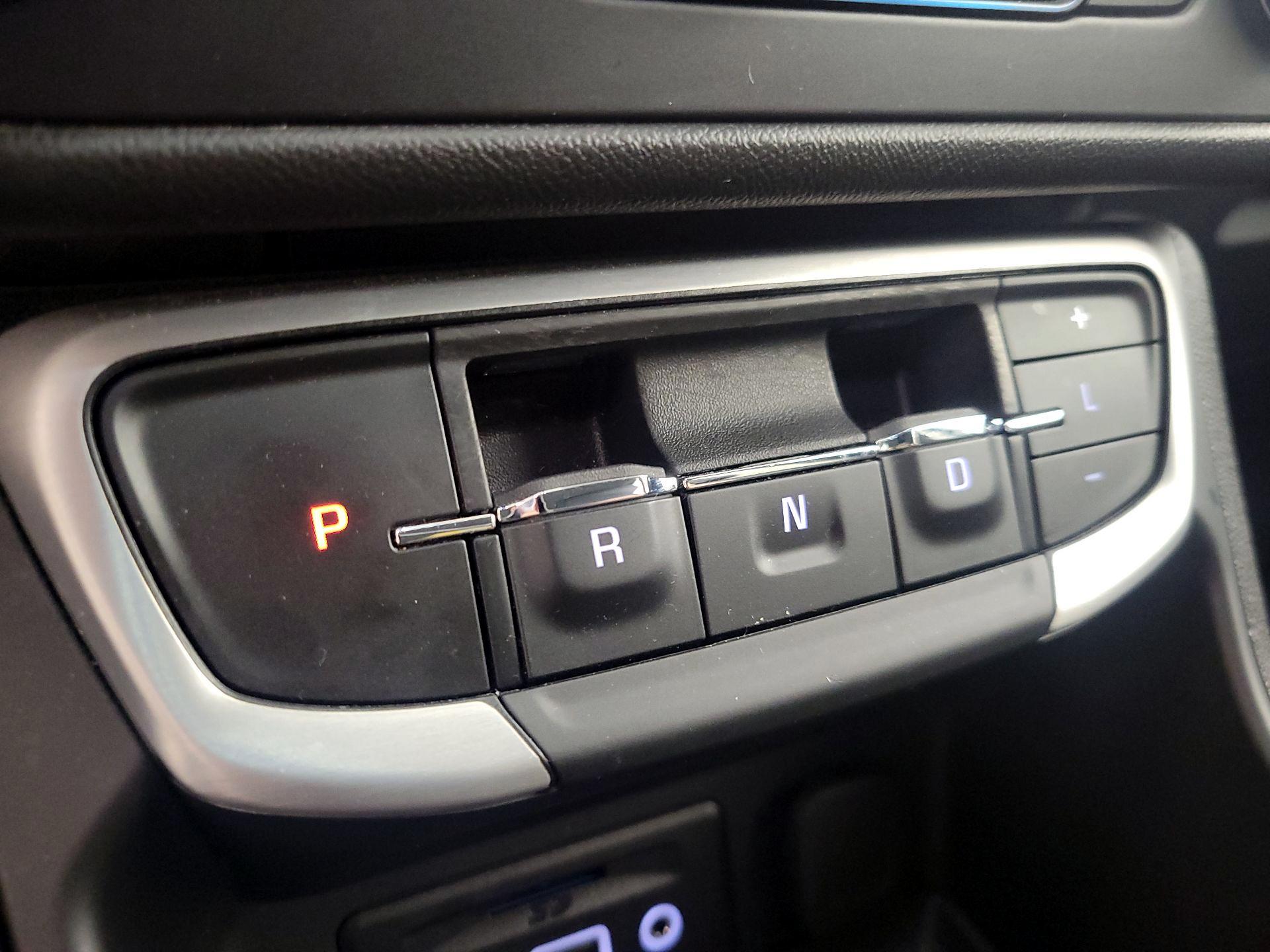 Thumbnail: 2024 GMC Terrain - 17